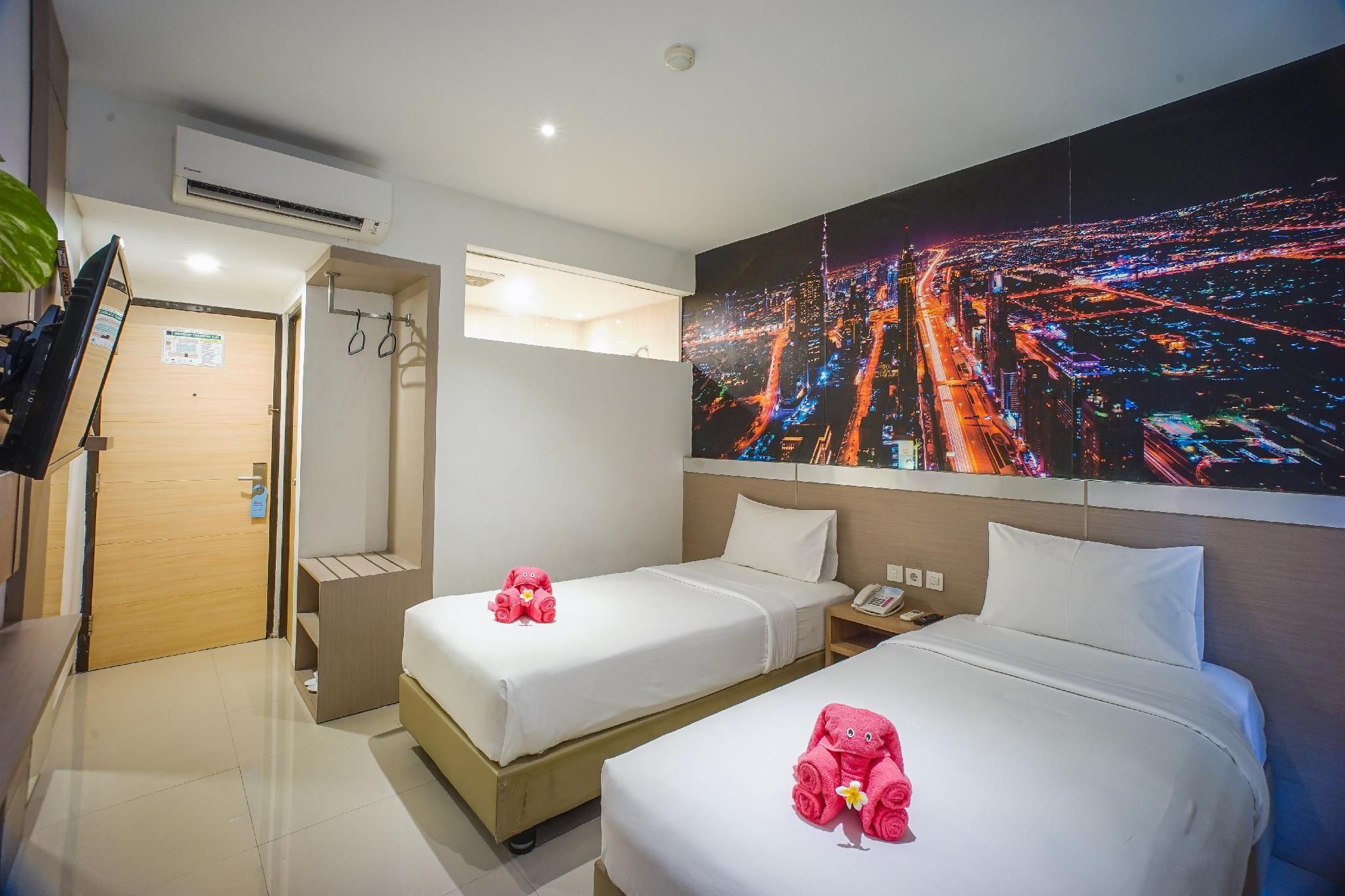 Triizz Hotel Semarang