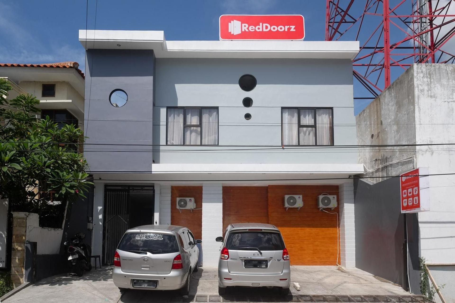RedDoorz near Tentrem Mall Semarang