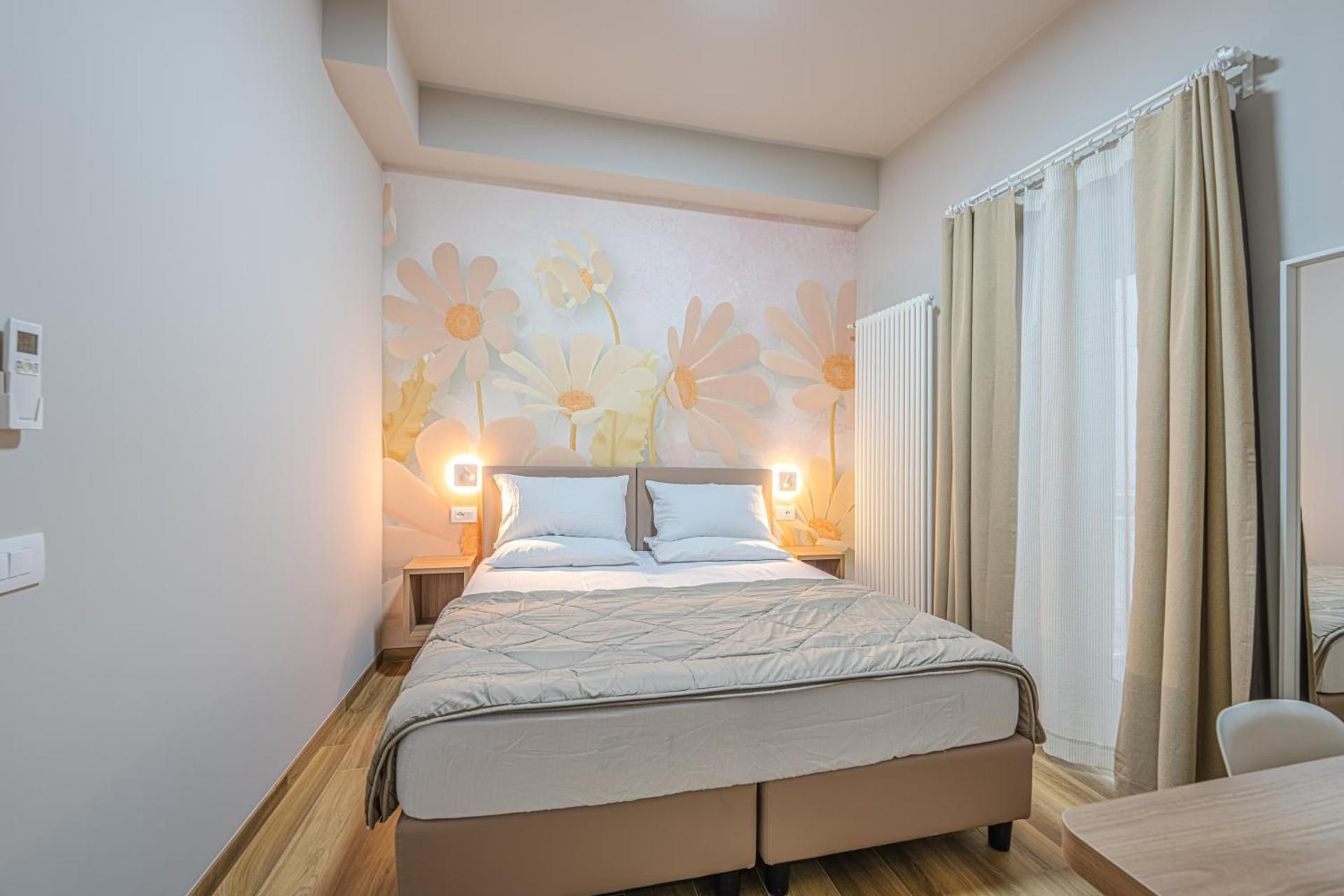 Deluxe Double or Twin Room with Balcony