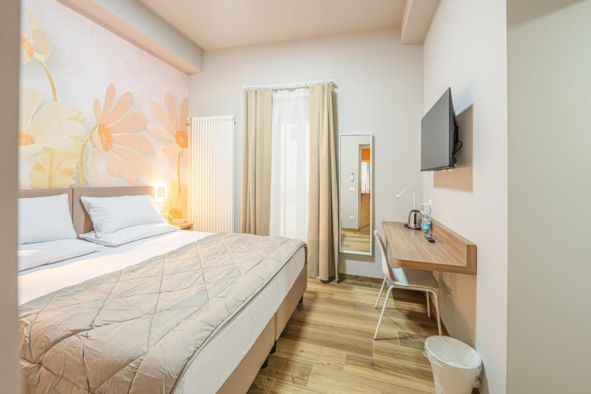 Deluxe Double or Twin Room with Balcony