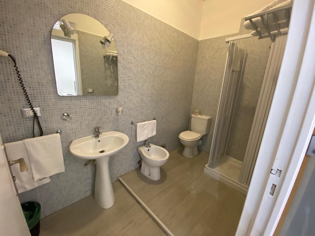 Pollon Inn Sanremo Standard Room 3