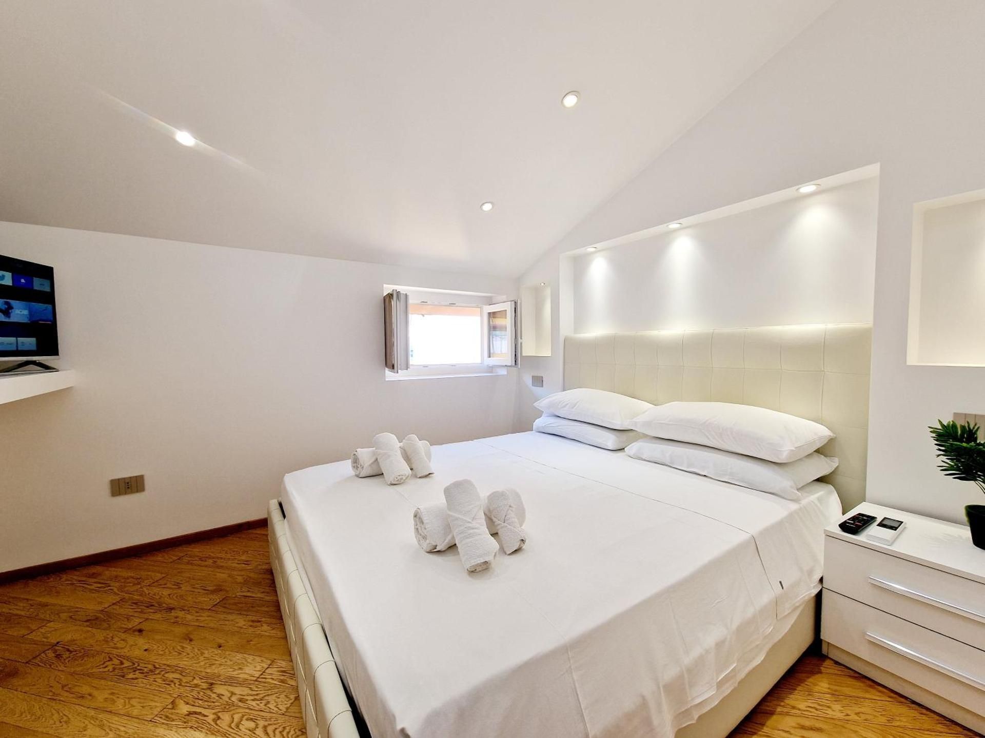 Two-Bedroom Apartment with Balcony