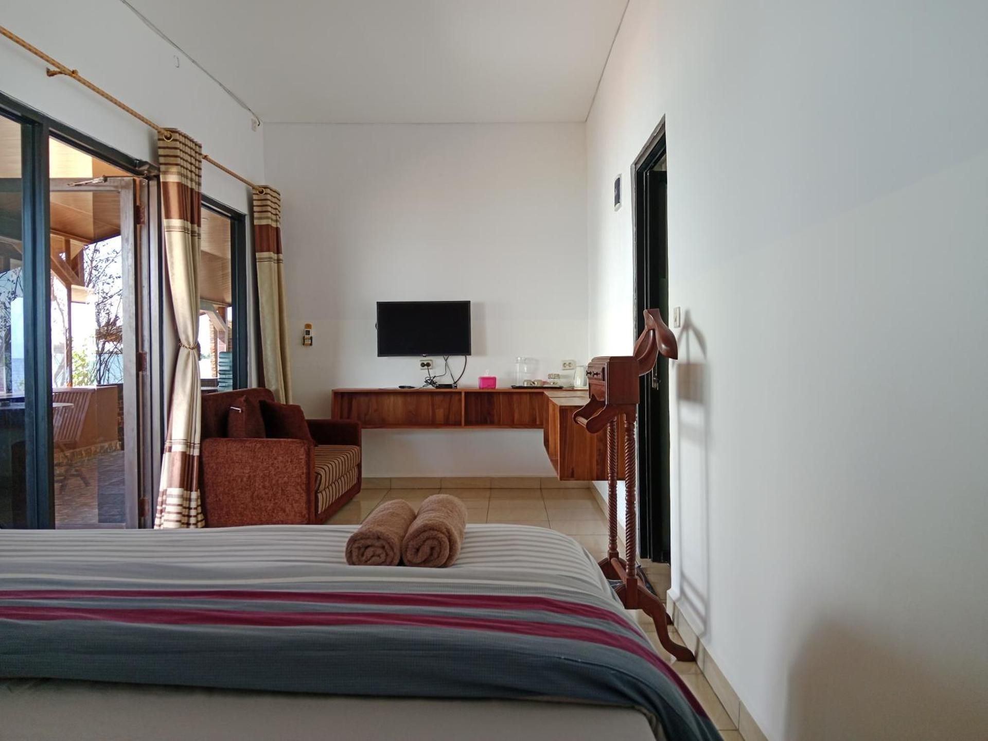 Deluxe Double Room with Sea View