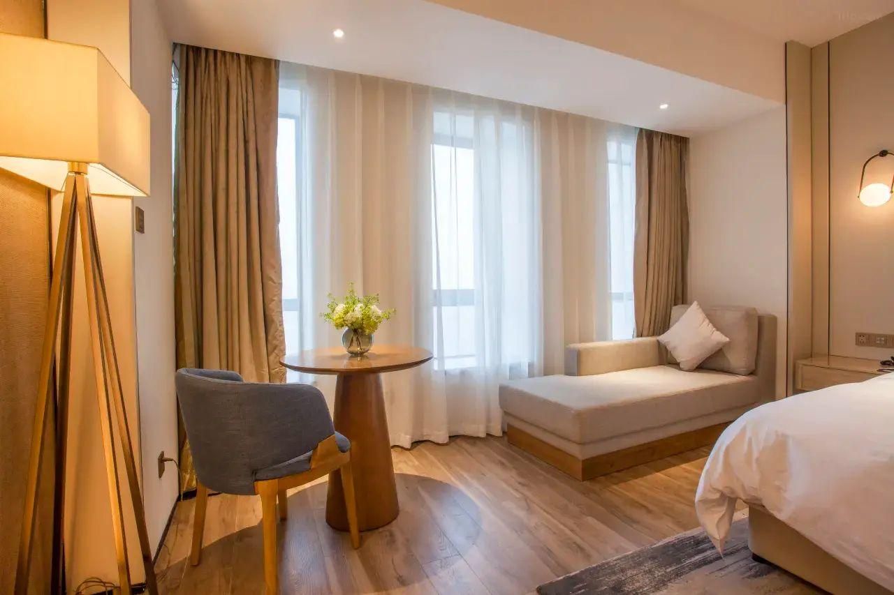 Premium Room B