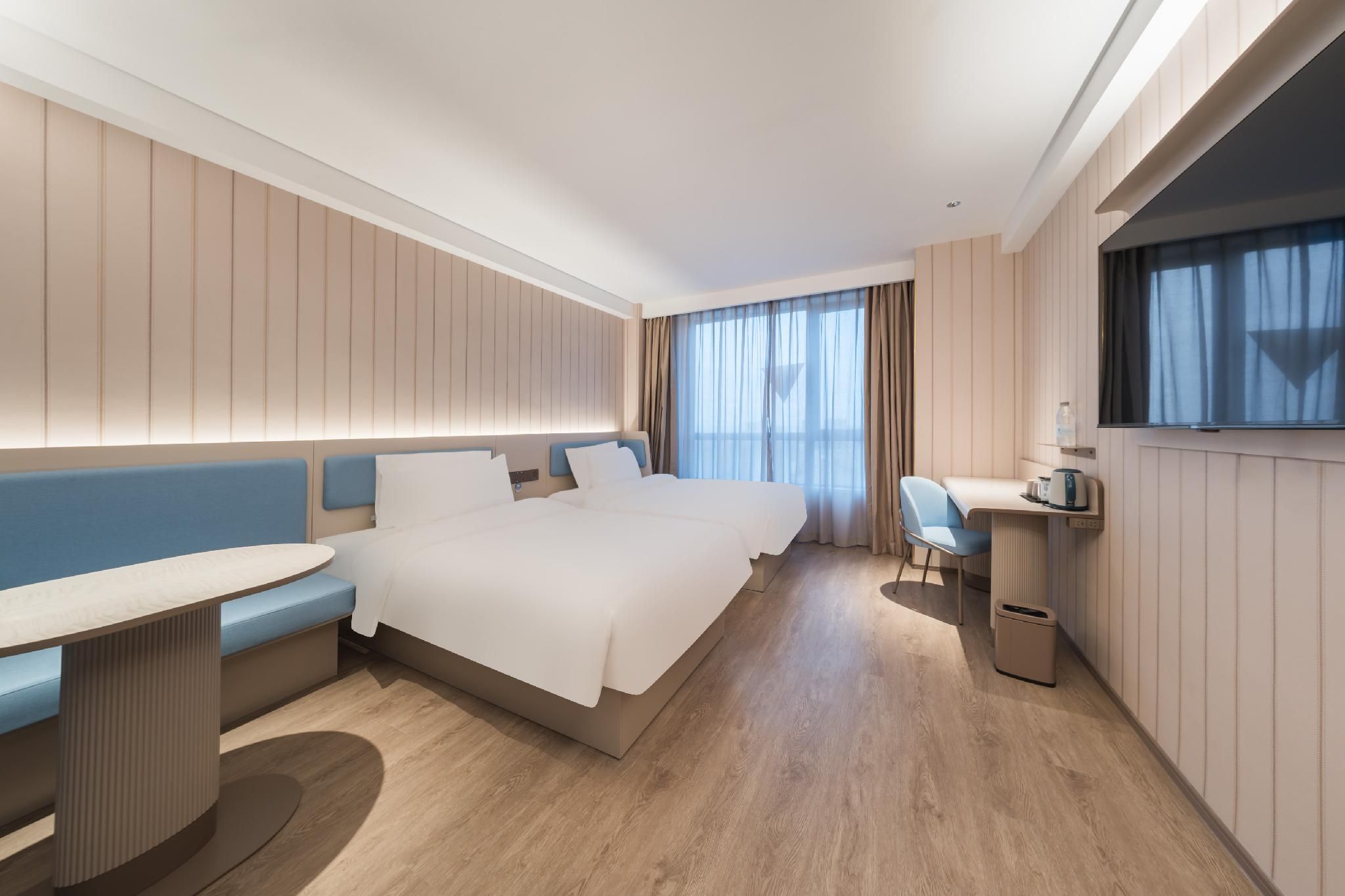 Huazhu - Business Twin Room