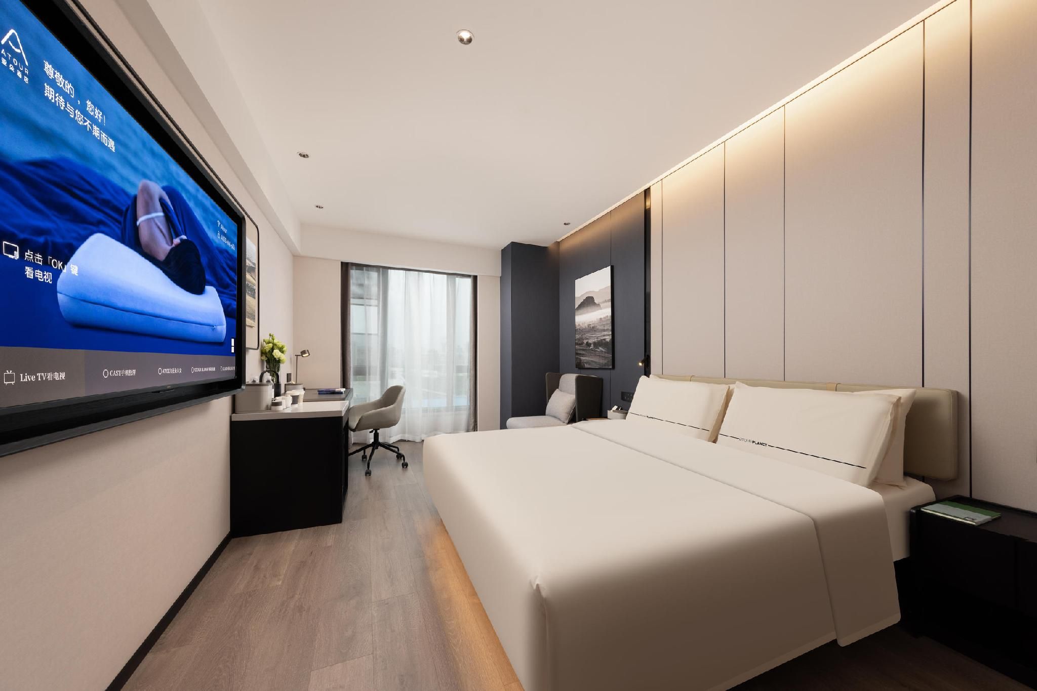 Executive room, Guest room, 1 Queen