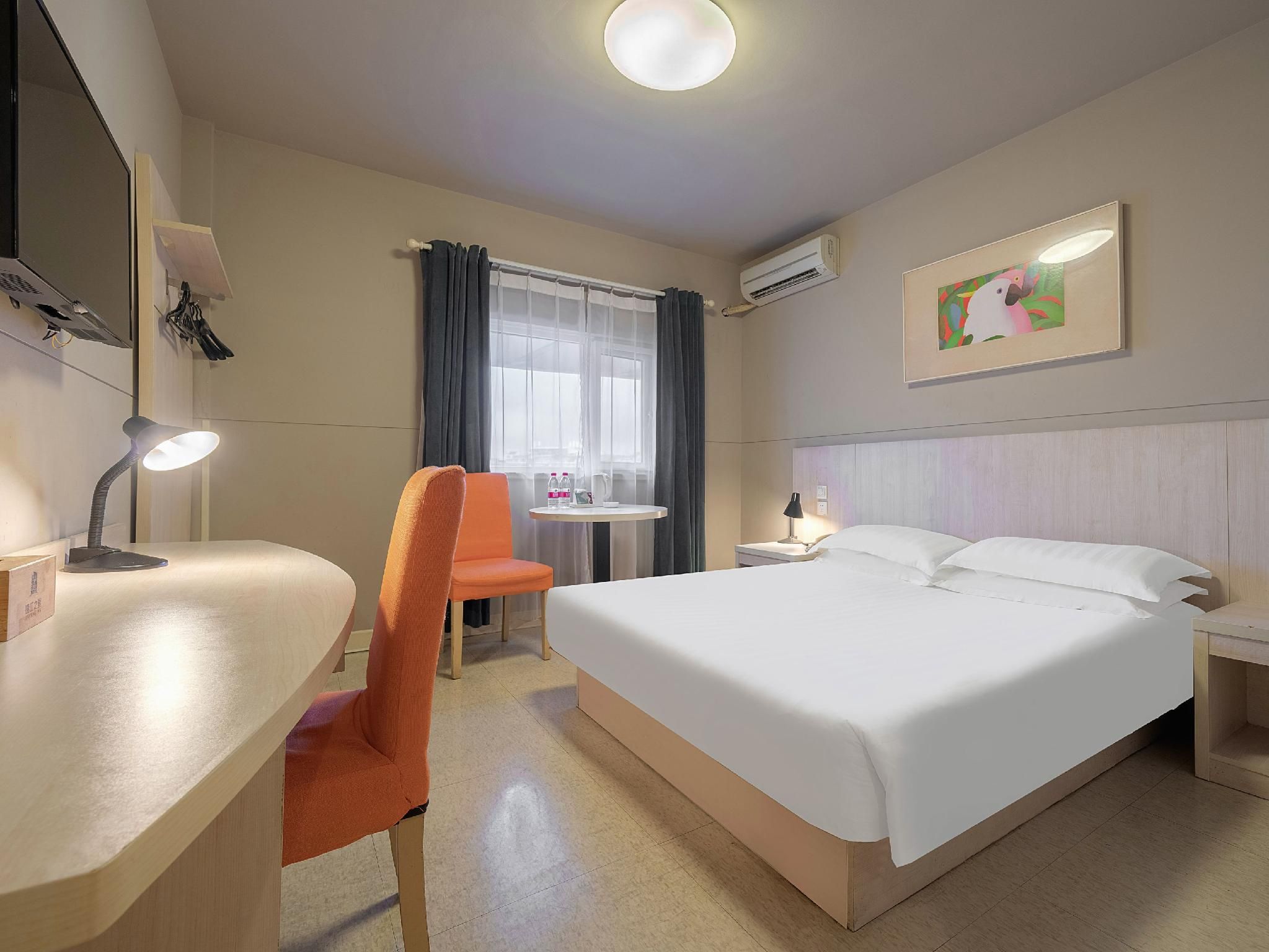 WH - Superior Bed Room