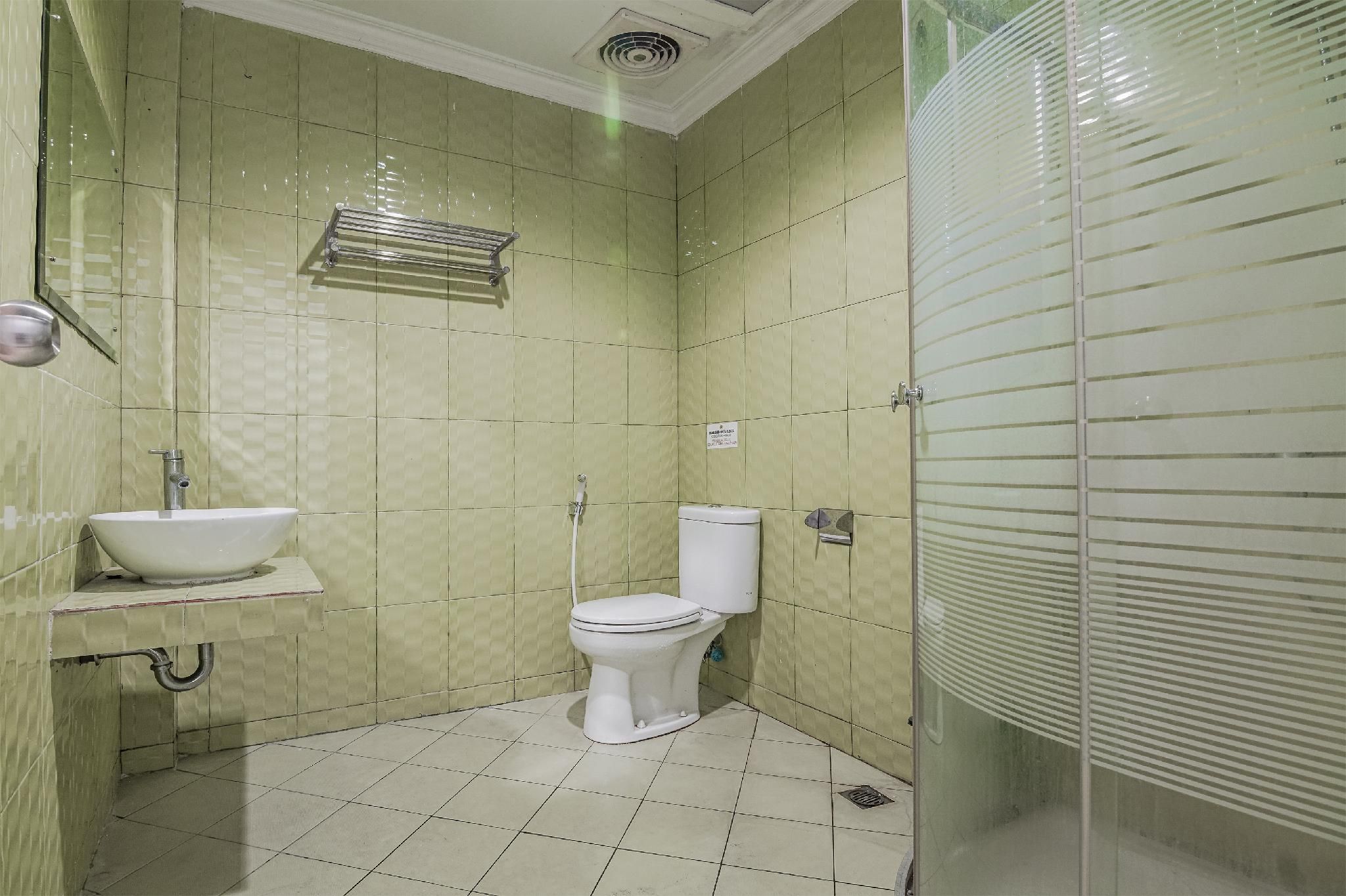 Dancenter Pusat Kota Pekanbaru Near Masjid Al-Hidayah Simpang Baru Suite family 3