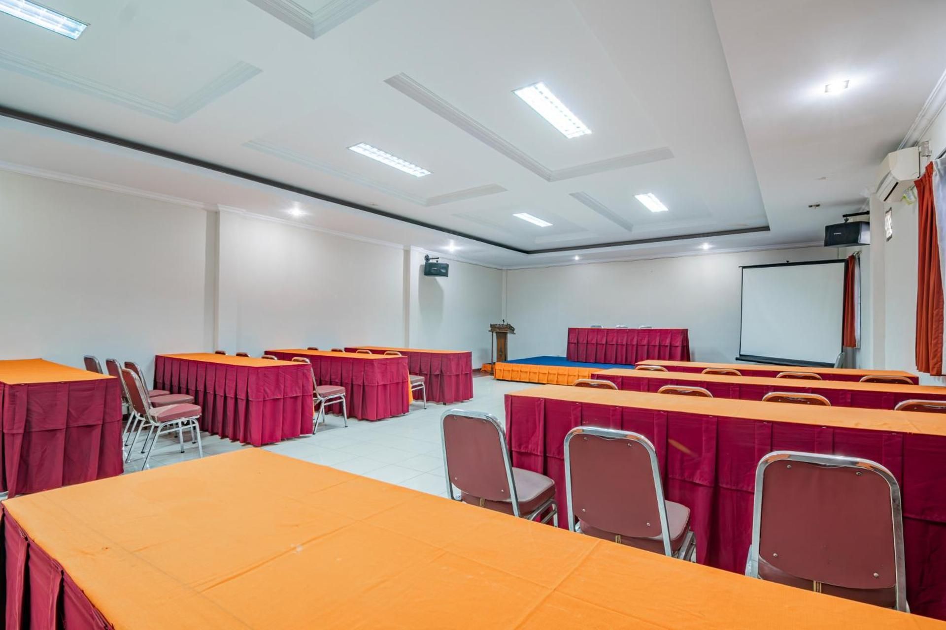 meeting room / ballrooms