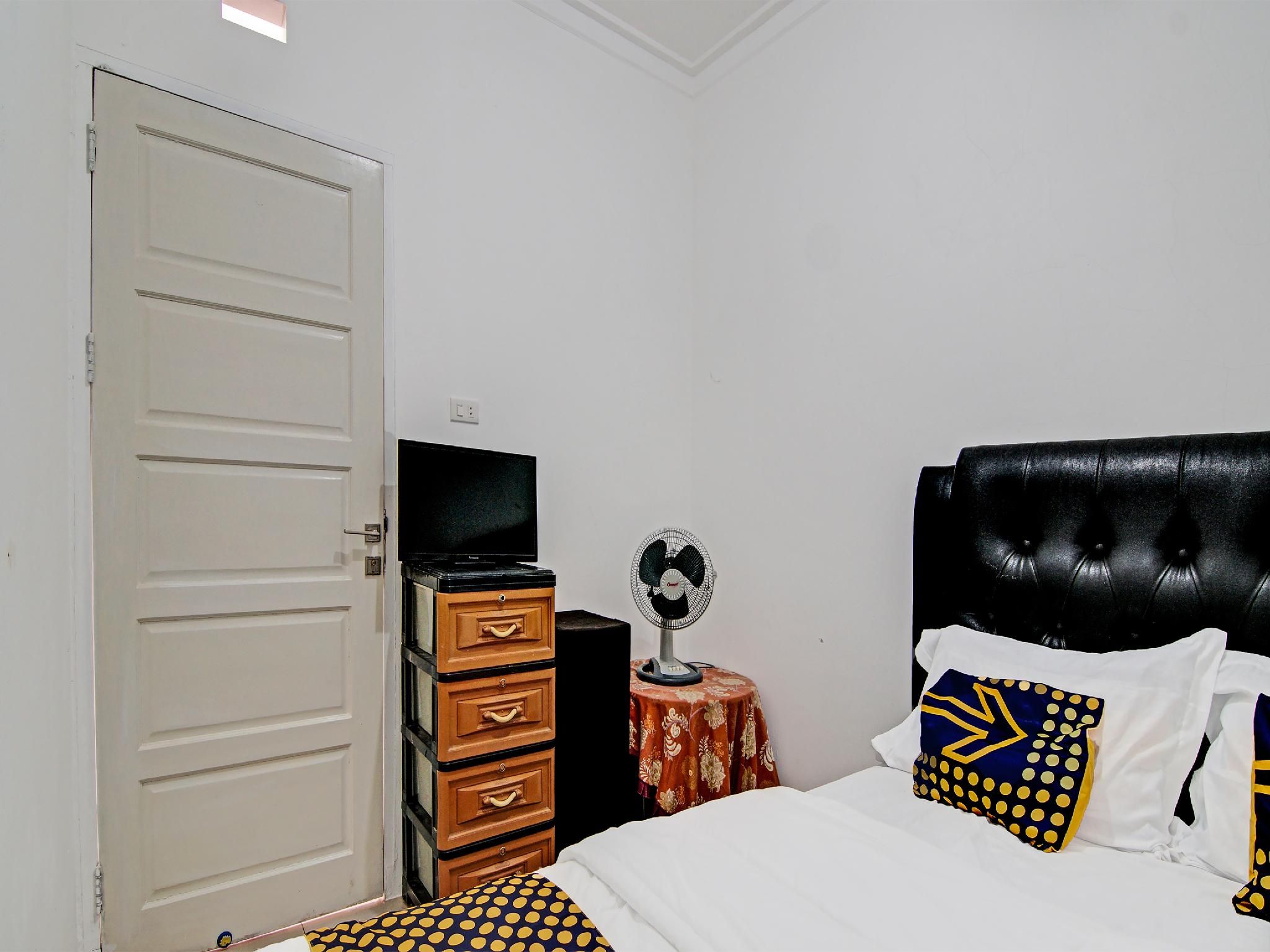 SPOT ON Basic Room