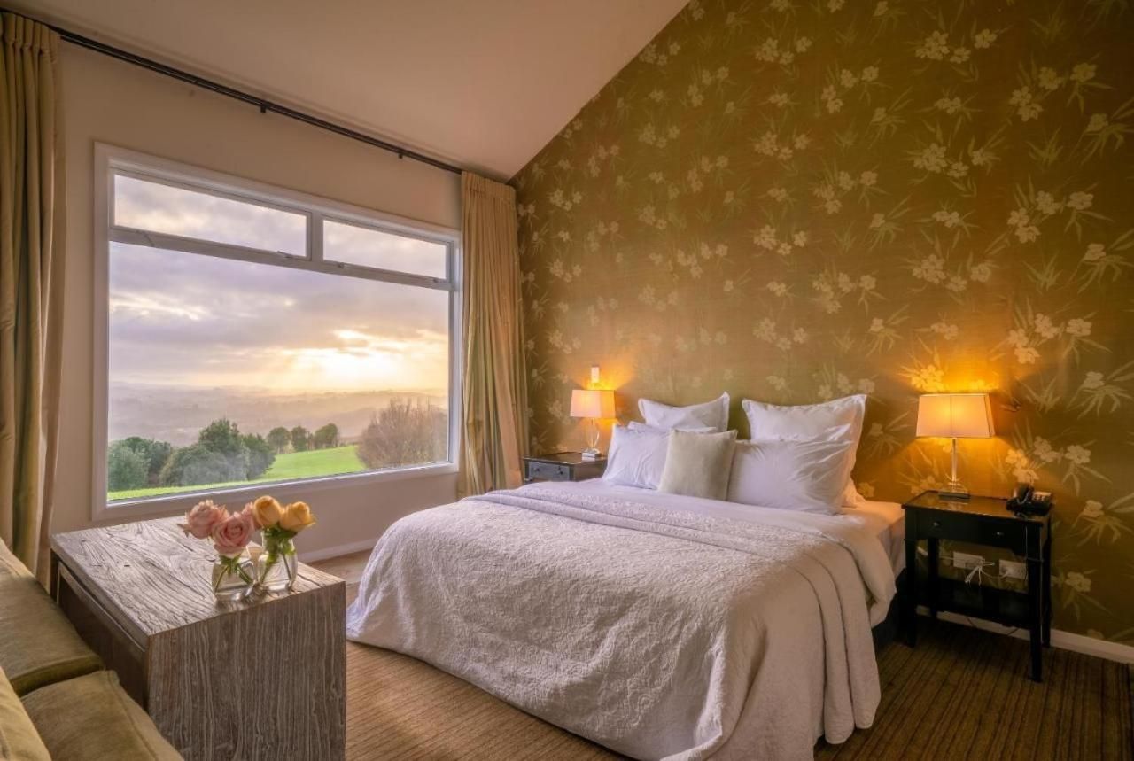Junior Suite with Garden View