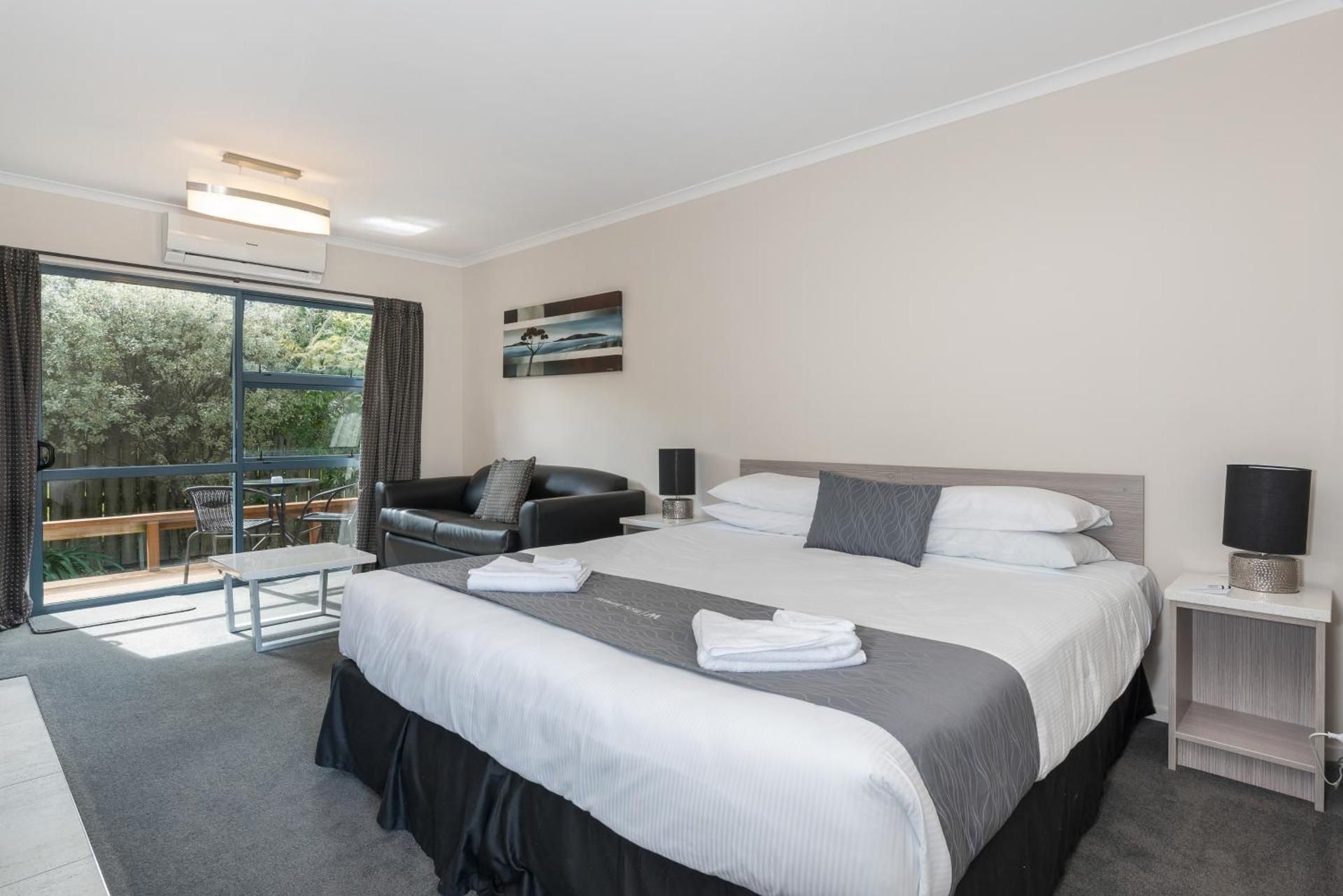 King Studio H