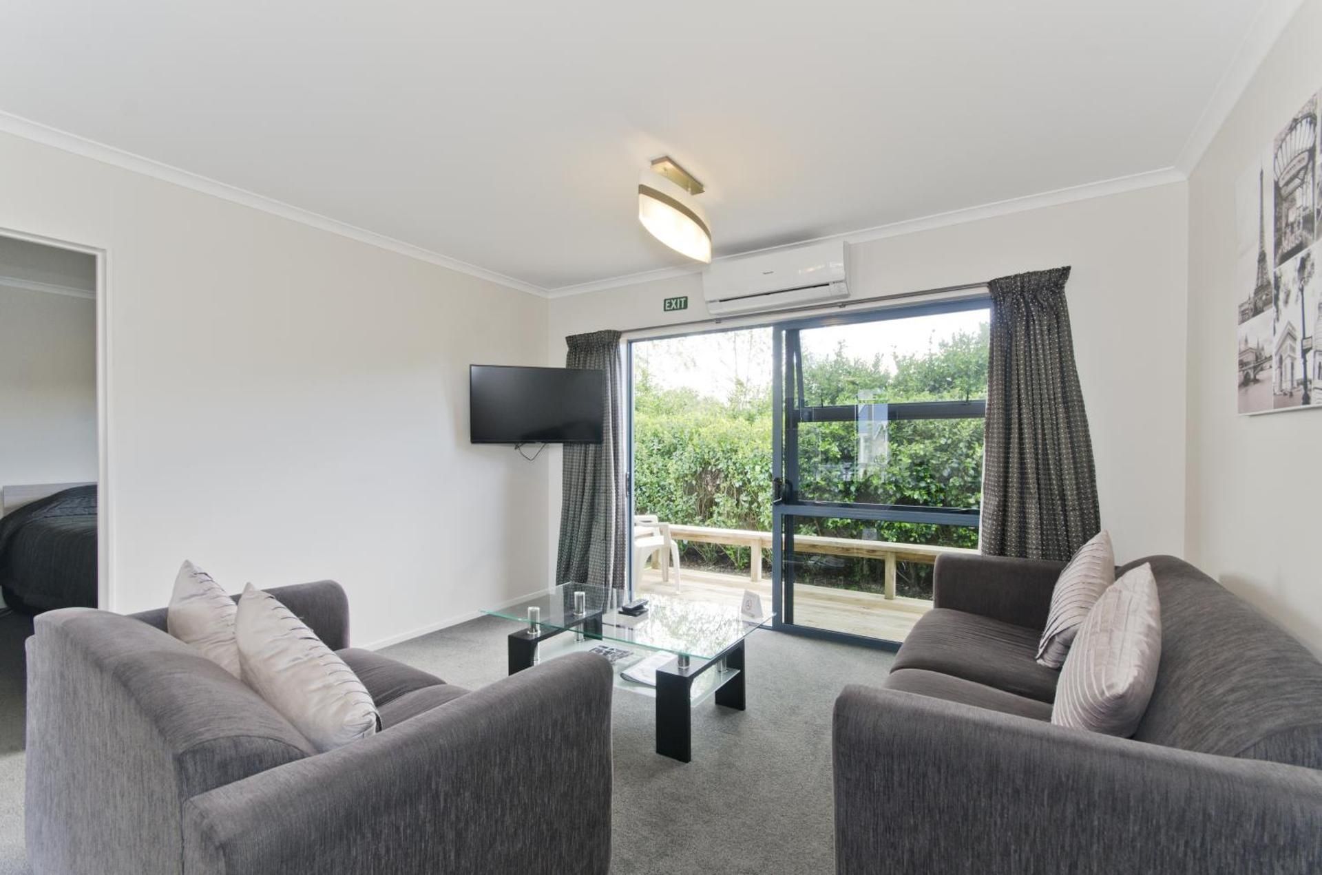 Ground Floor 2Bed unit 3Beds J