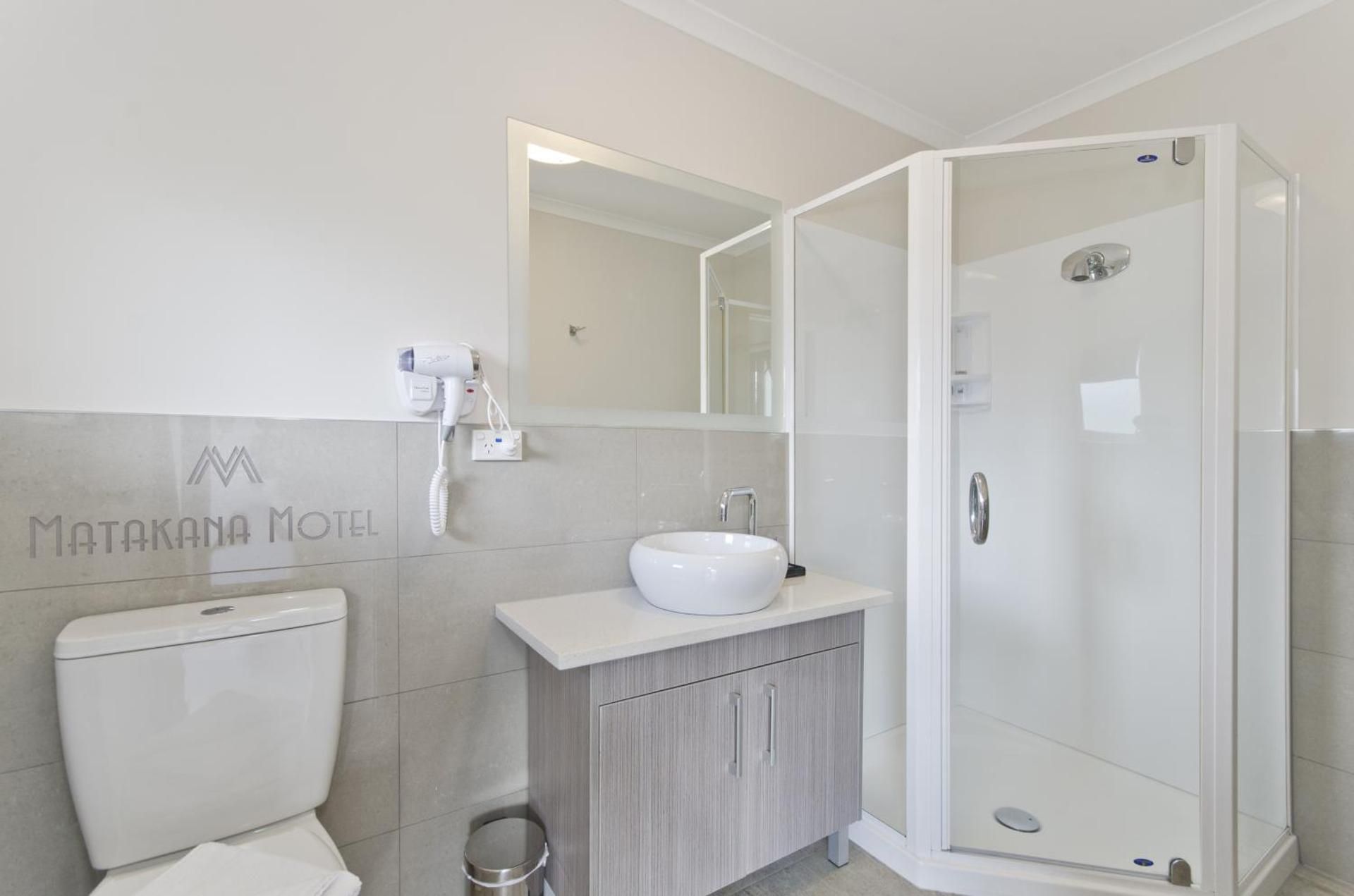 Two story 2Bed unit 3Beds M