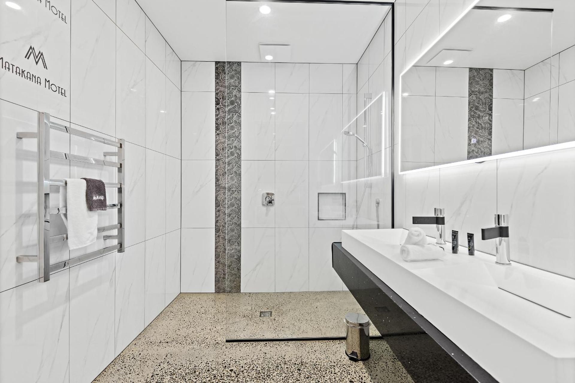 Superior Studio