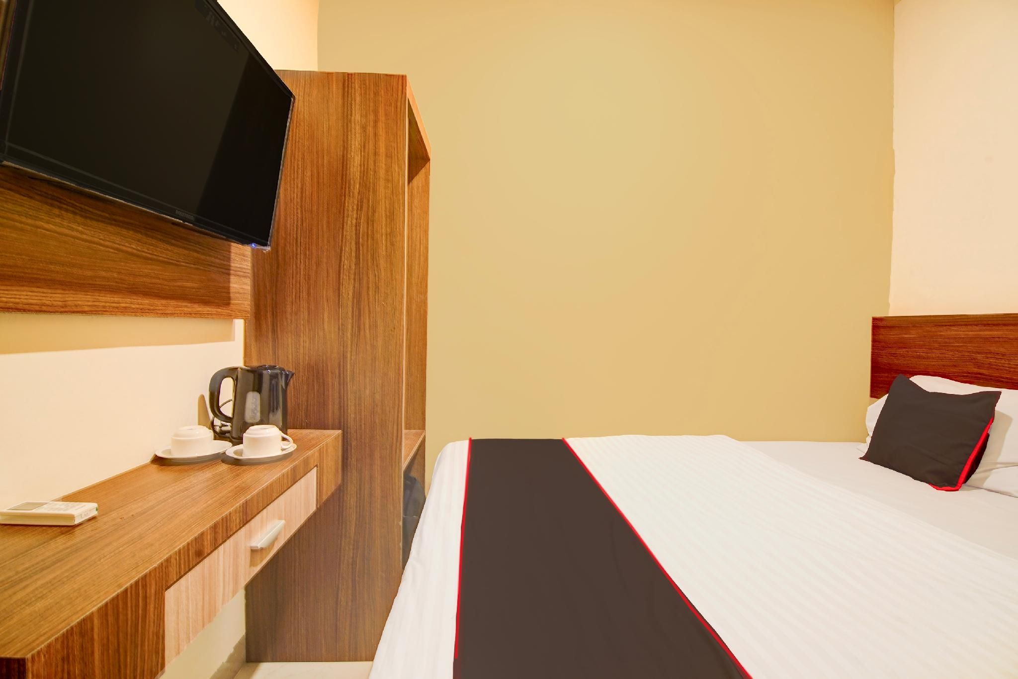 Capital O Pusat Kota Pekanbaru Near Mall Living World Formerly Radja Homestay Standard Double 3