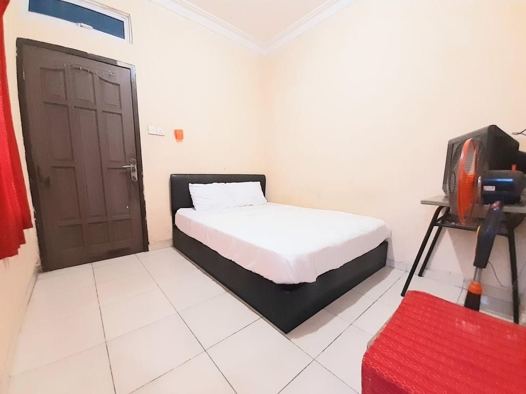 Double Room without Air Conditioning