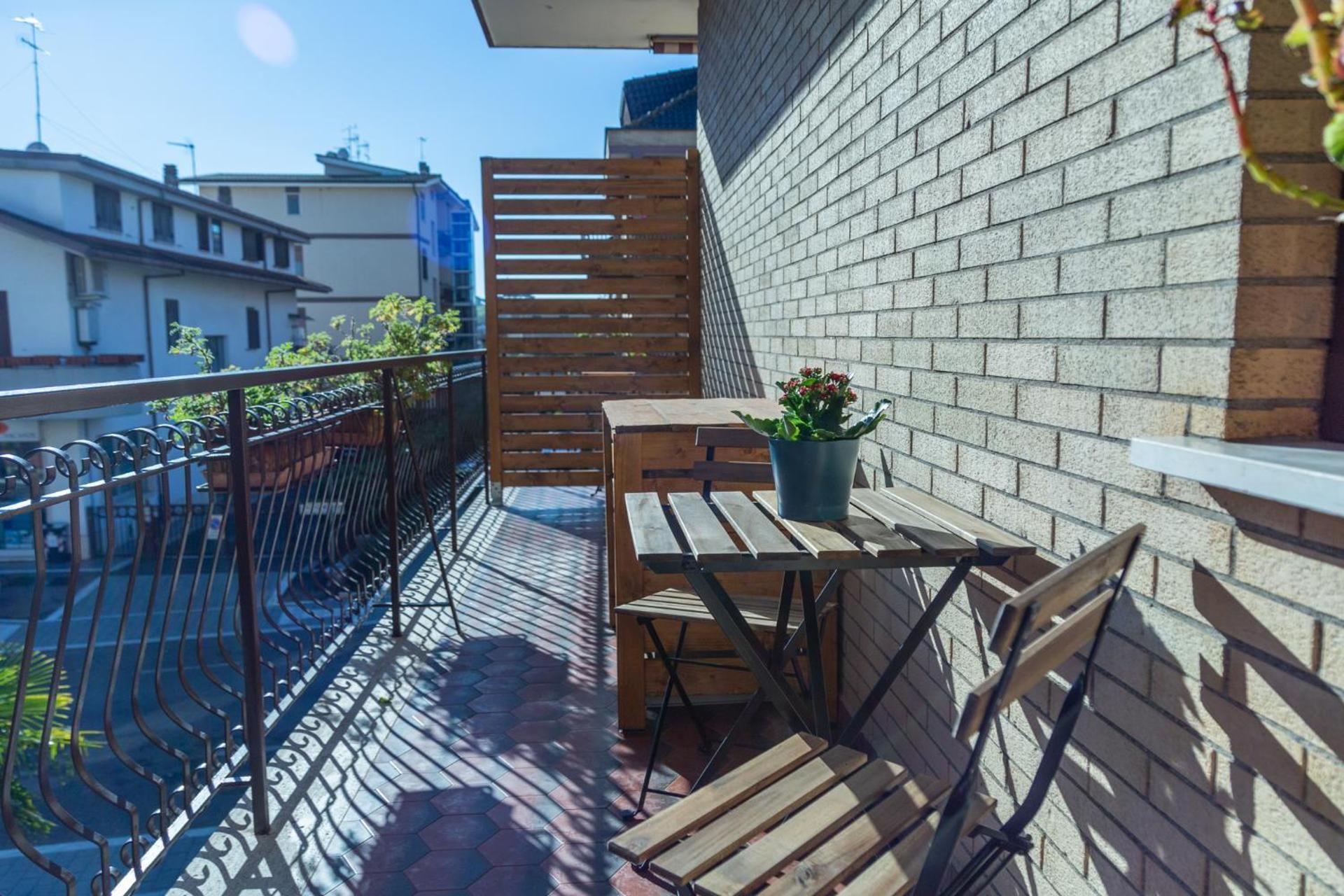 Triple Room with Balcony