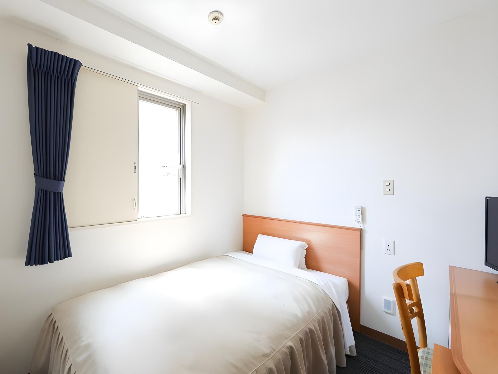 Double Room with Small Double Bed - Smoking