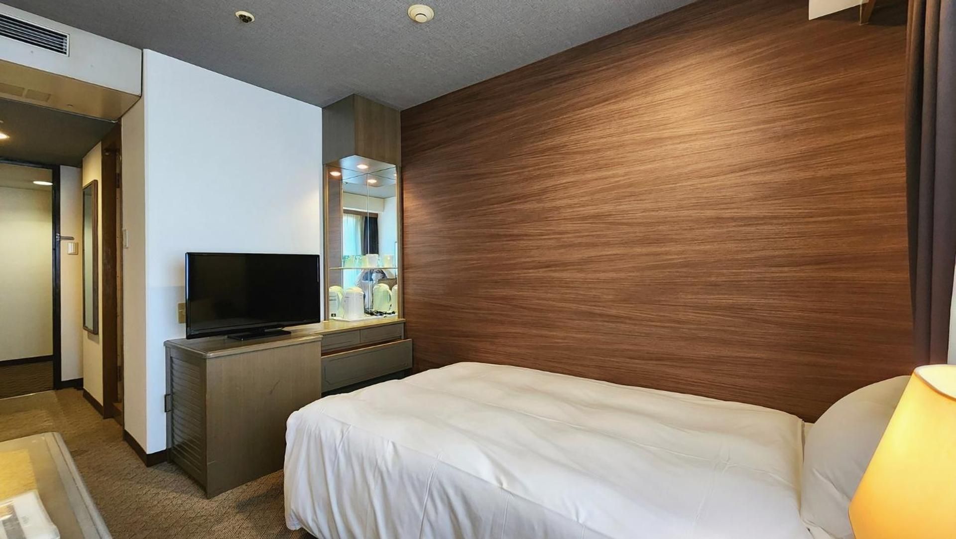 Double Room with Small Double Bed - Smoking