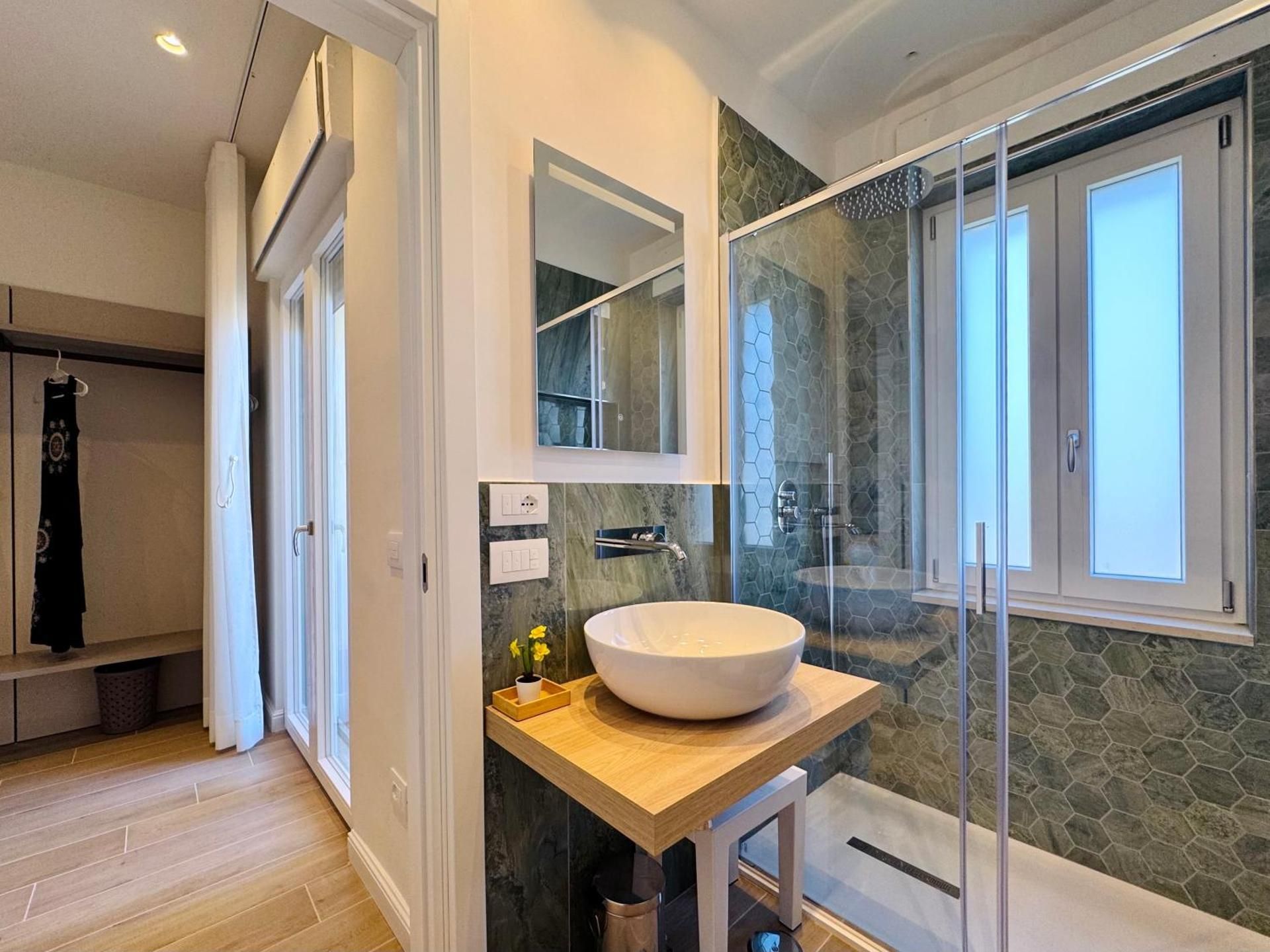 Double Room with Balcony and Sea View