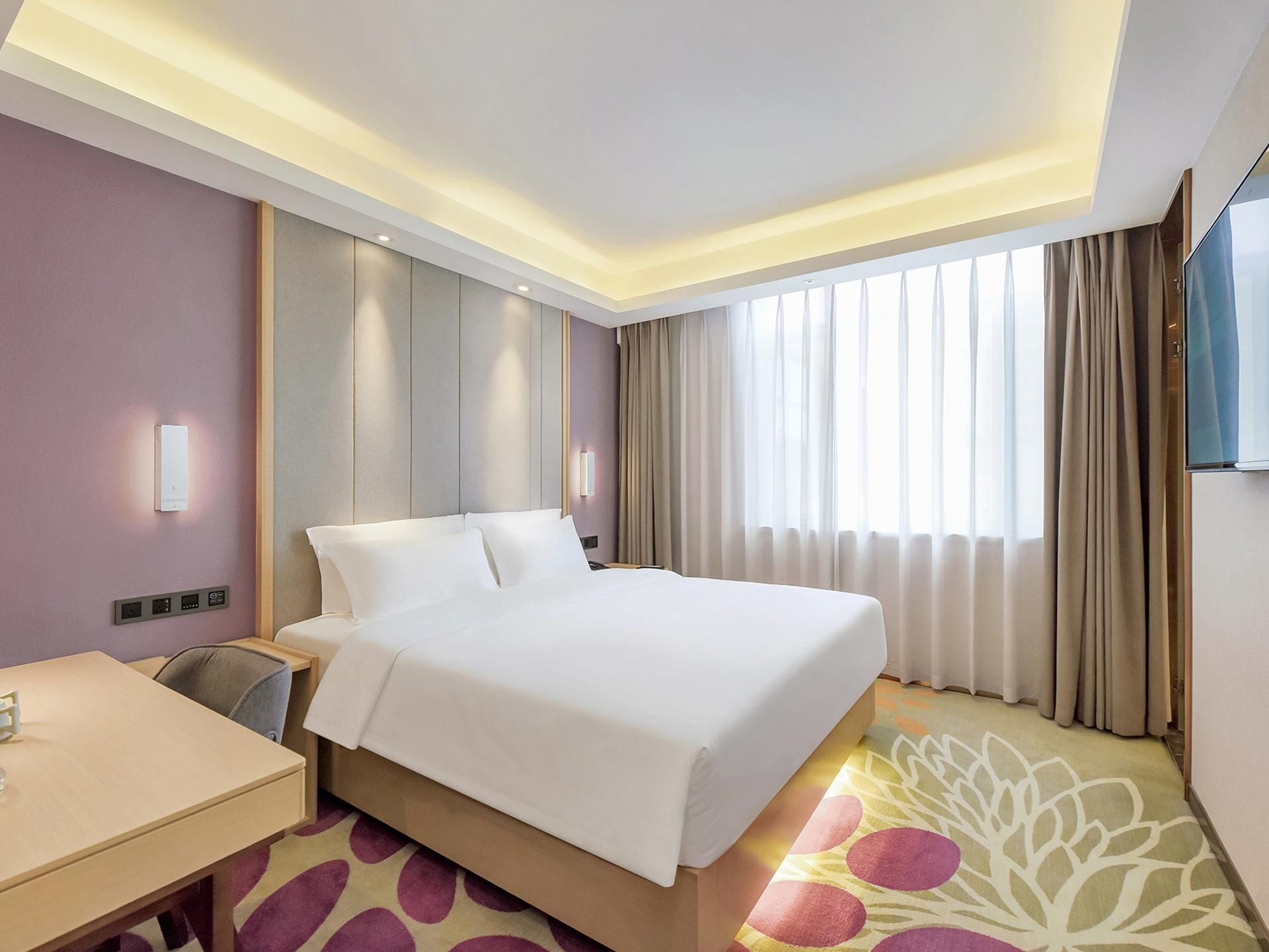WH - Deluxe Bed Room
