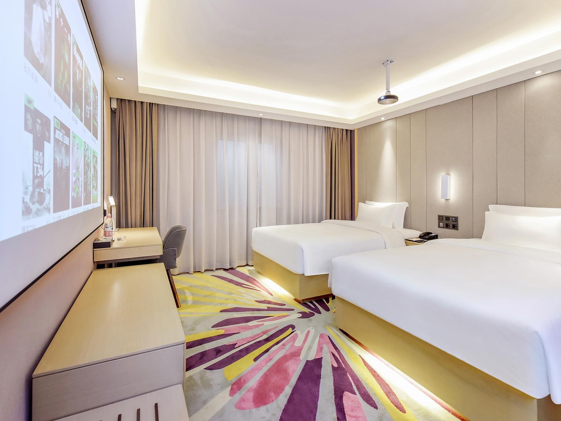 WH -Superior Visual Twin Room
