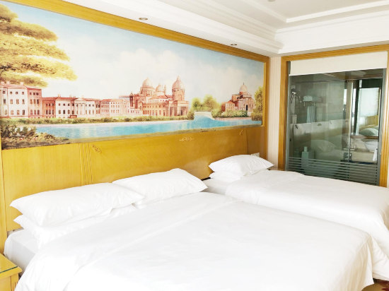 Vienna - Deluxe Room