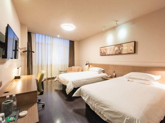 Business Standard Room C