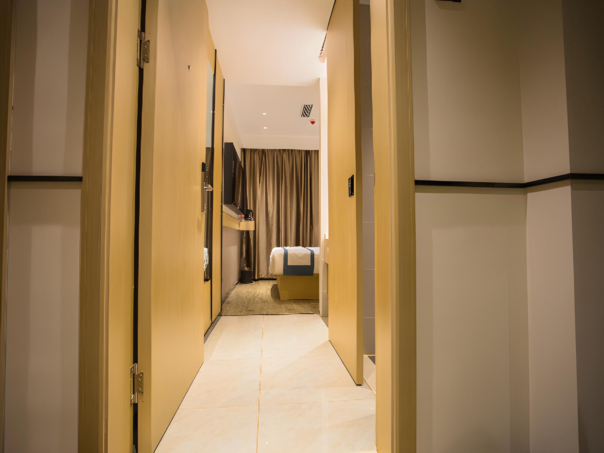 Dossen - Speical Offer Bed Room