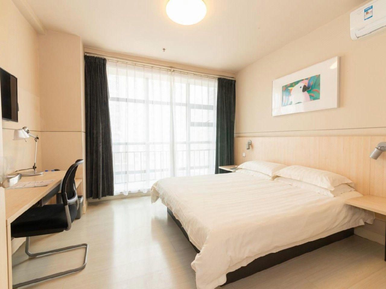 Business Suite A