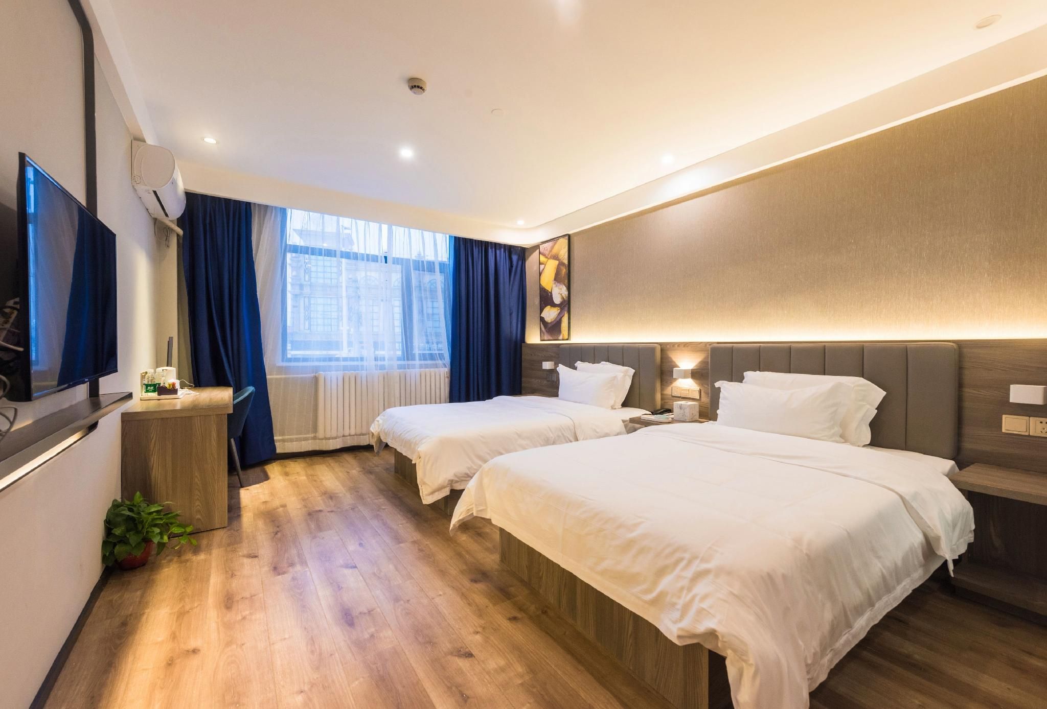 Comfort Twin Room