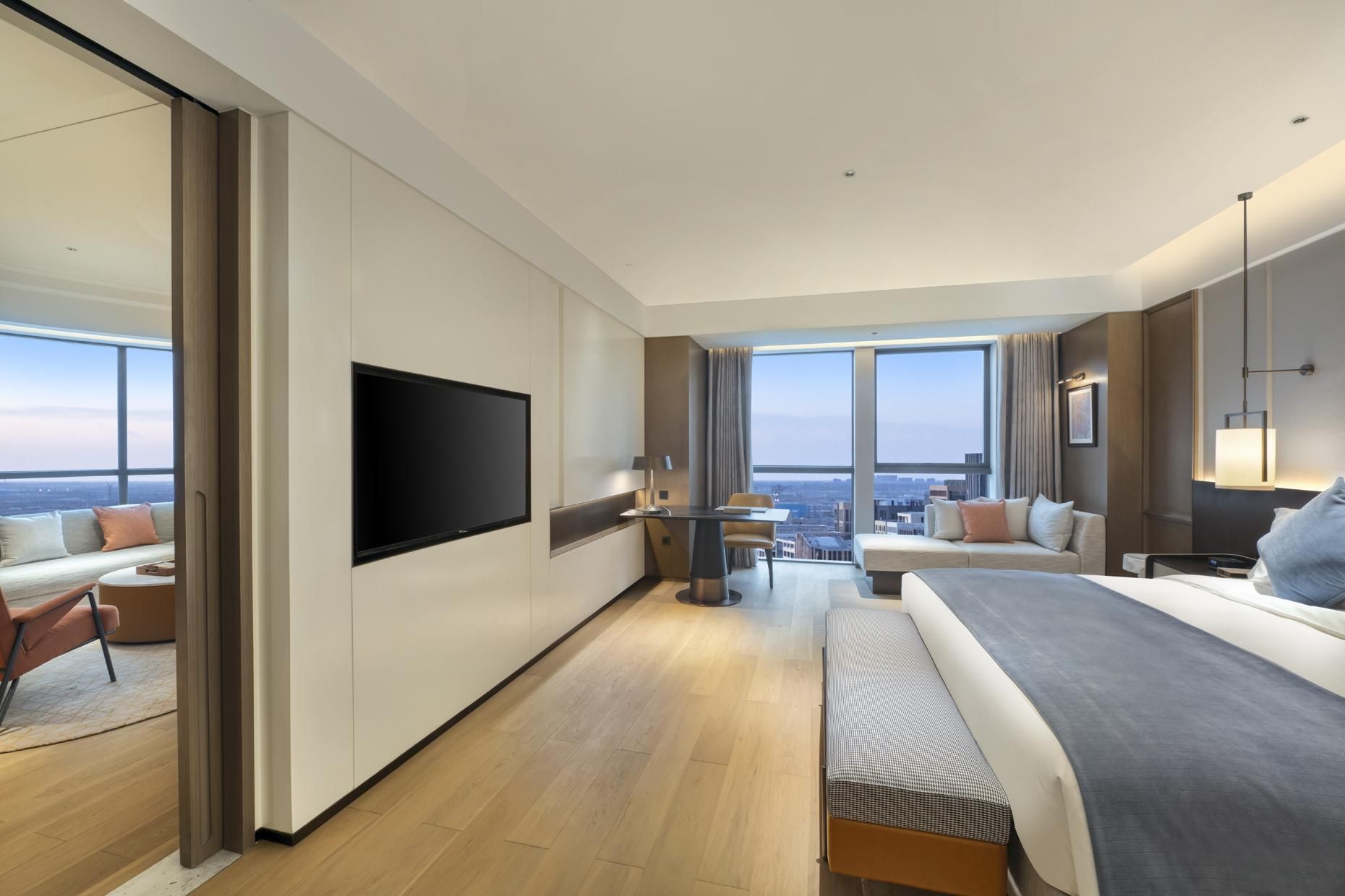 1 King Bed, Executive Room, Non-Smoking