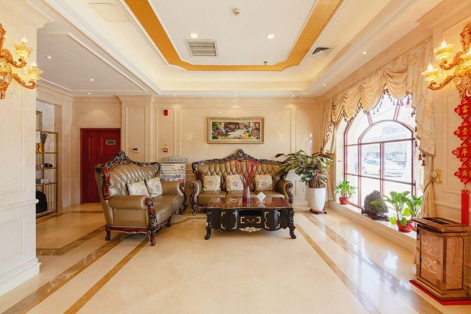 70b922e4e983ada6fed9f6f685bb762d