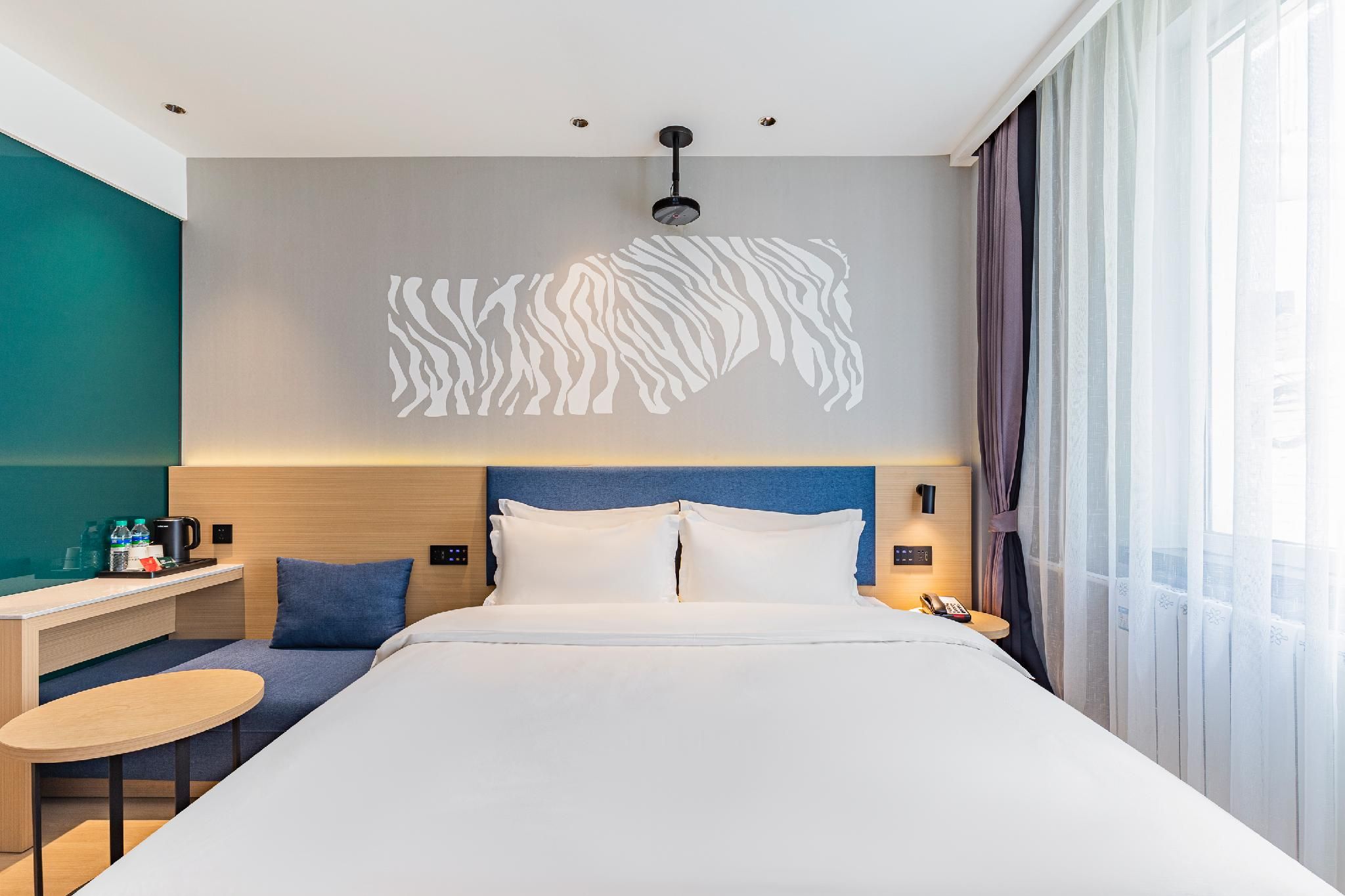 Rezen - FANLI Visual Room