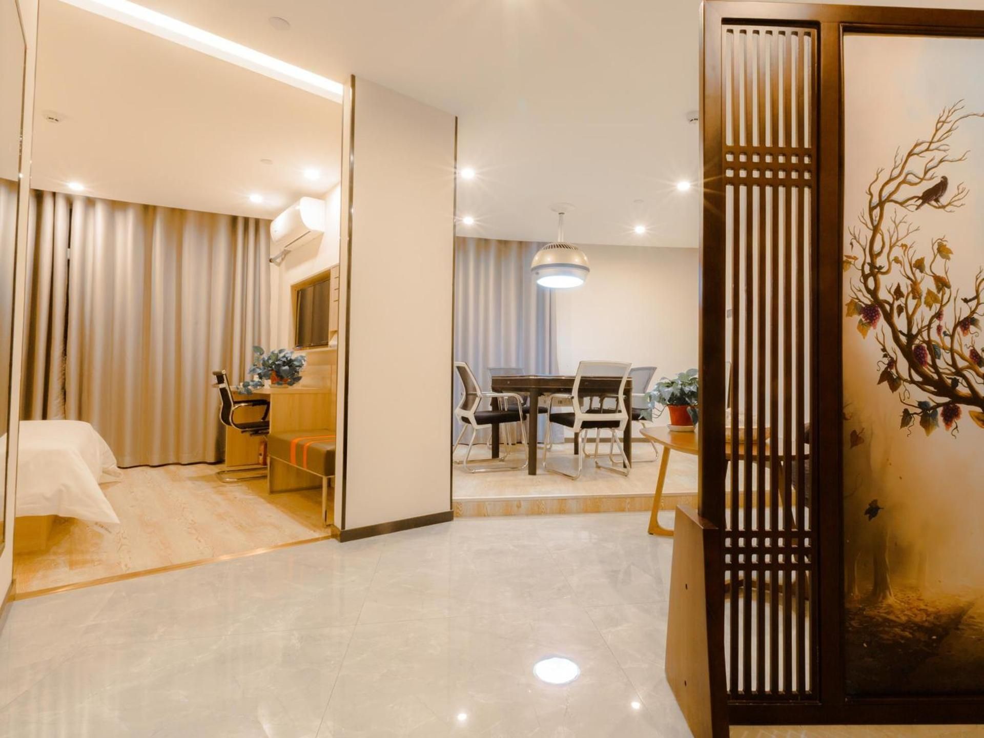 Excellent Suite