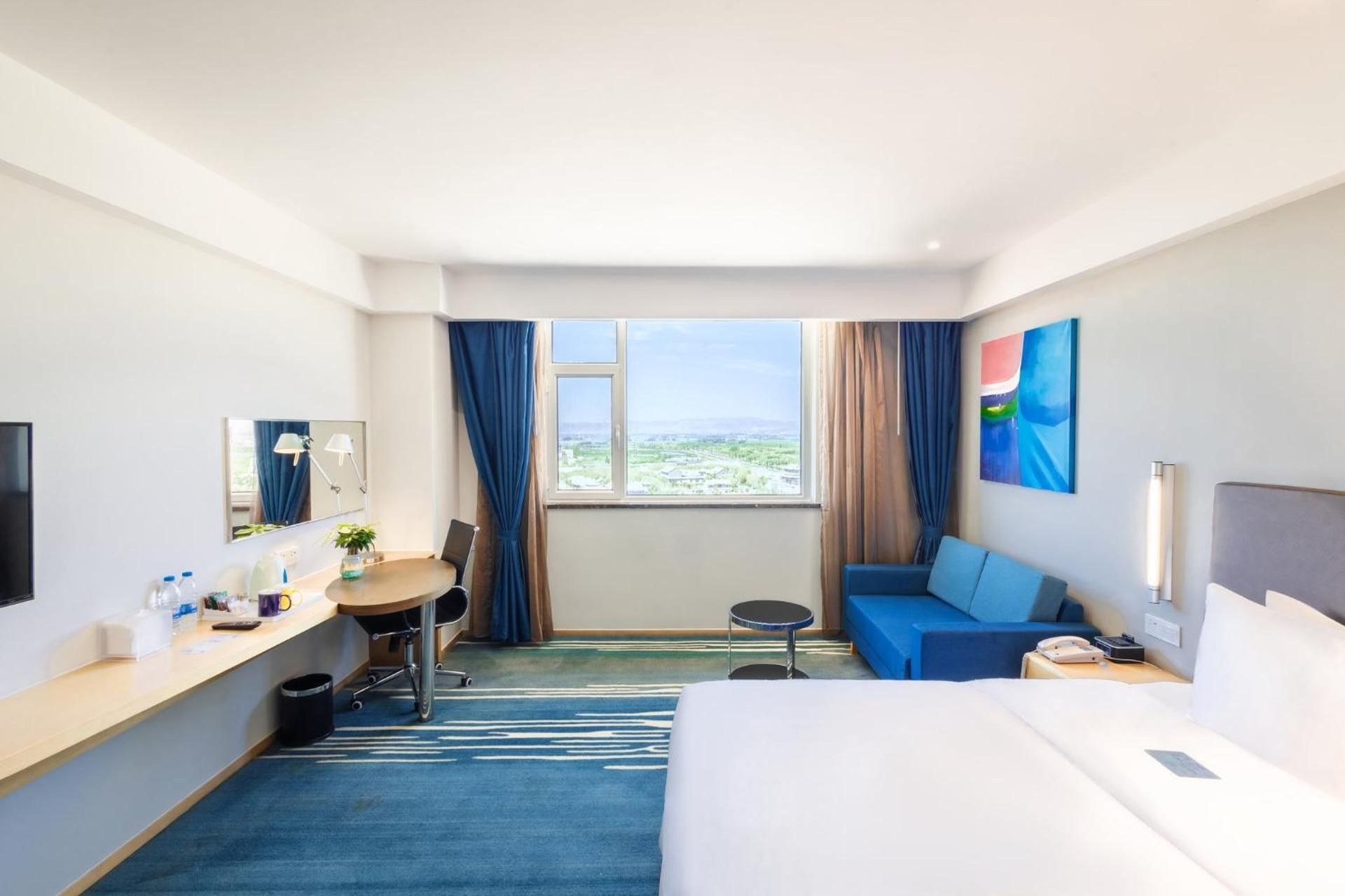 Standard King Room - Accessible