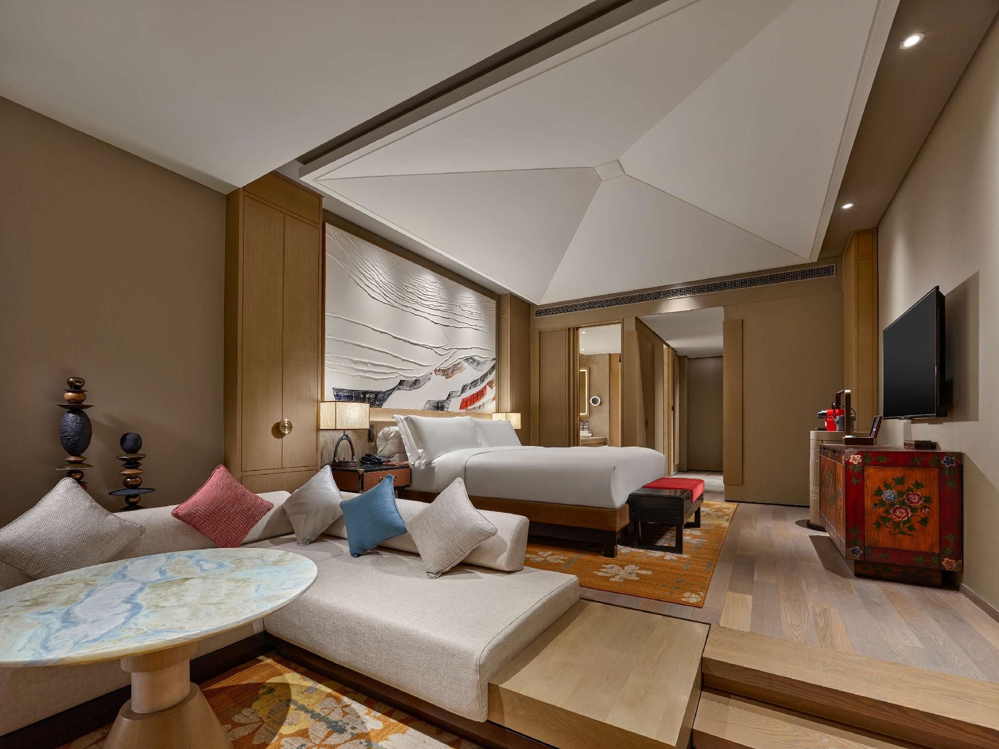 Conrad Jiuzhaigou King Premium Room 2