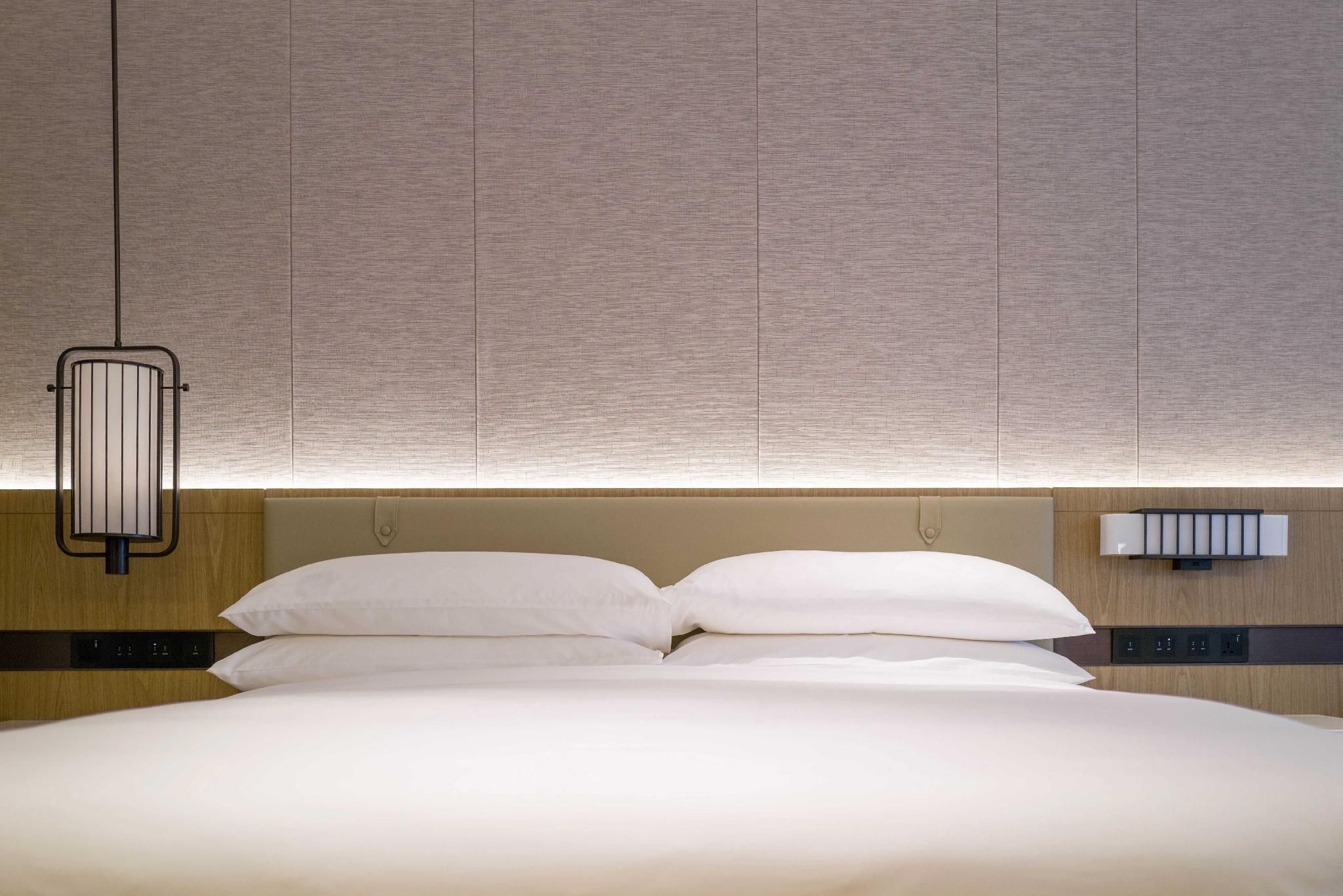 Presidential Suite, 1 King, City view