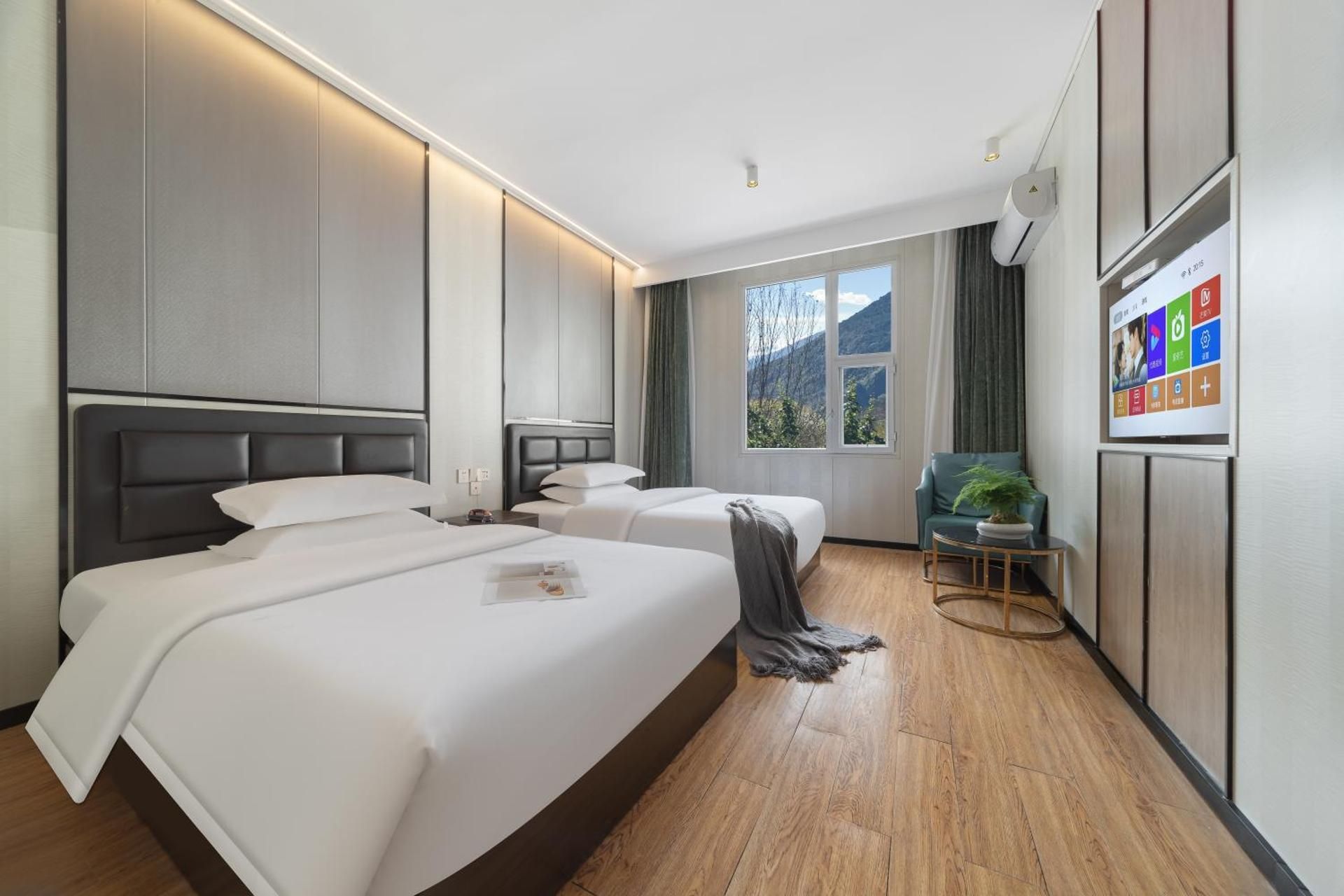 九寨沟登珠云海密境Jiuzhaigou Cloudy Hotel Twin Room with Shower