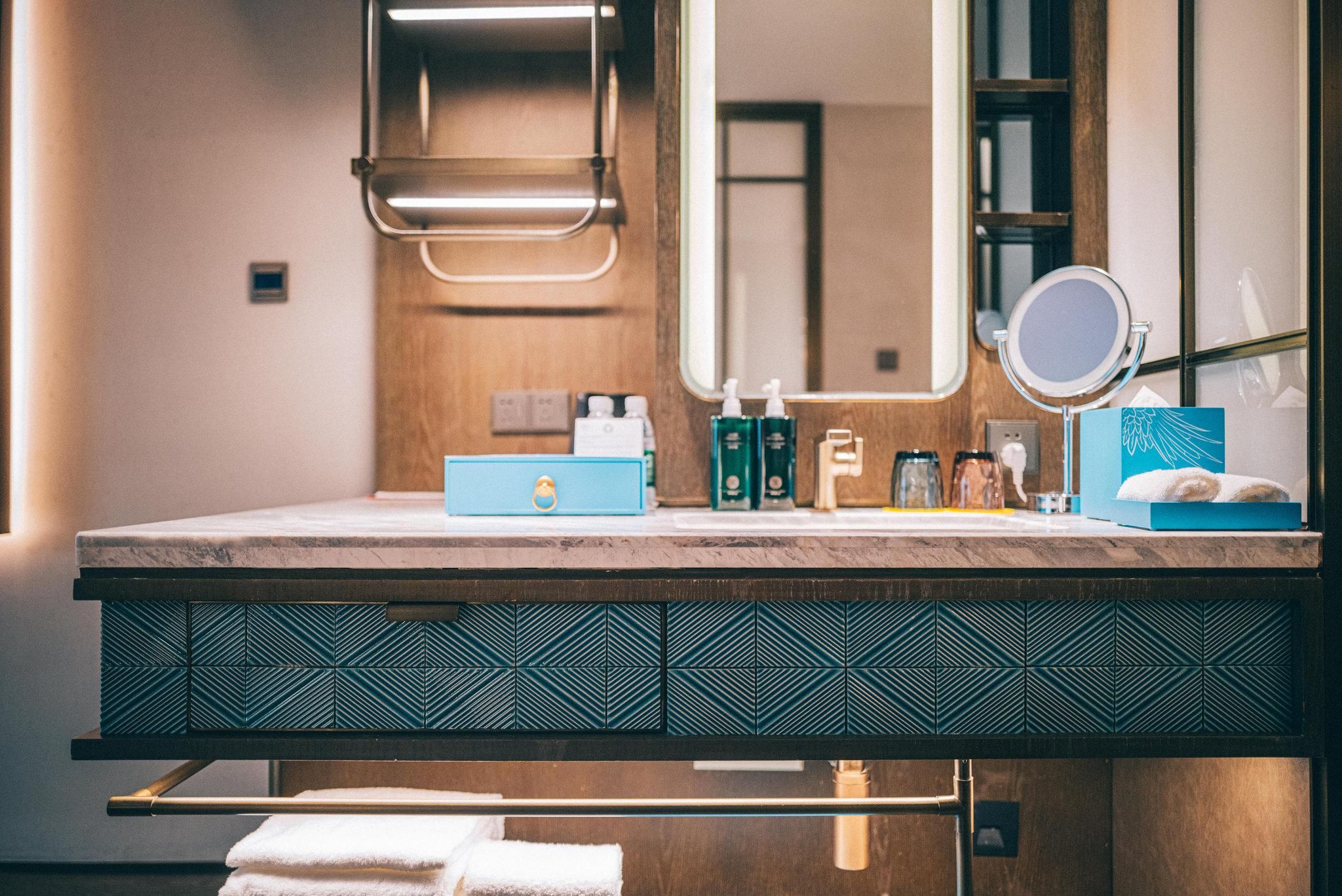 Hotel Indigo Jiuzhai By IHG 1 King Bed Standard Accessible 3