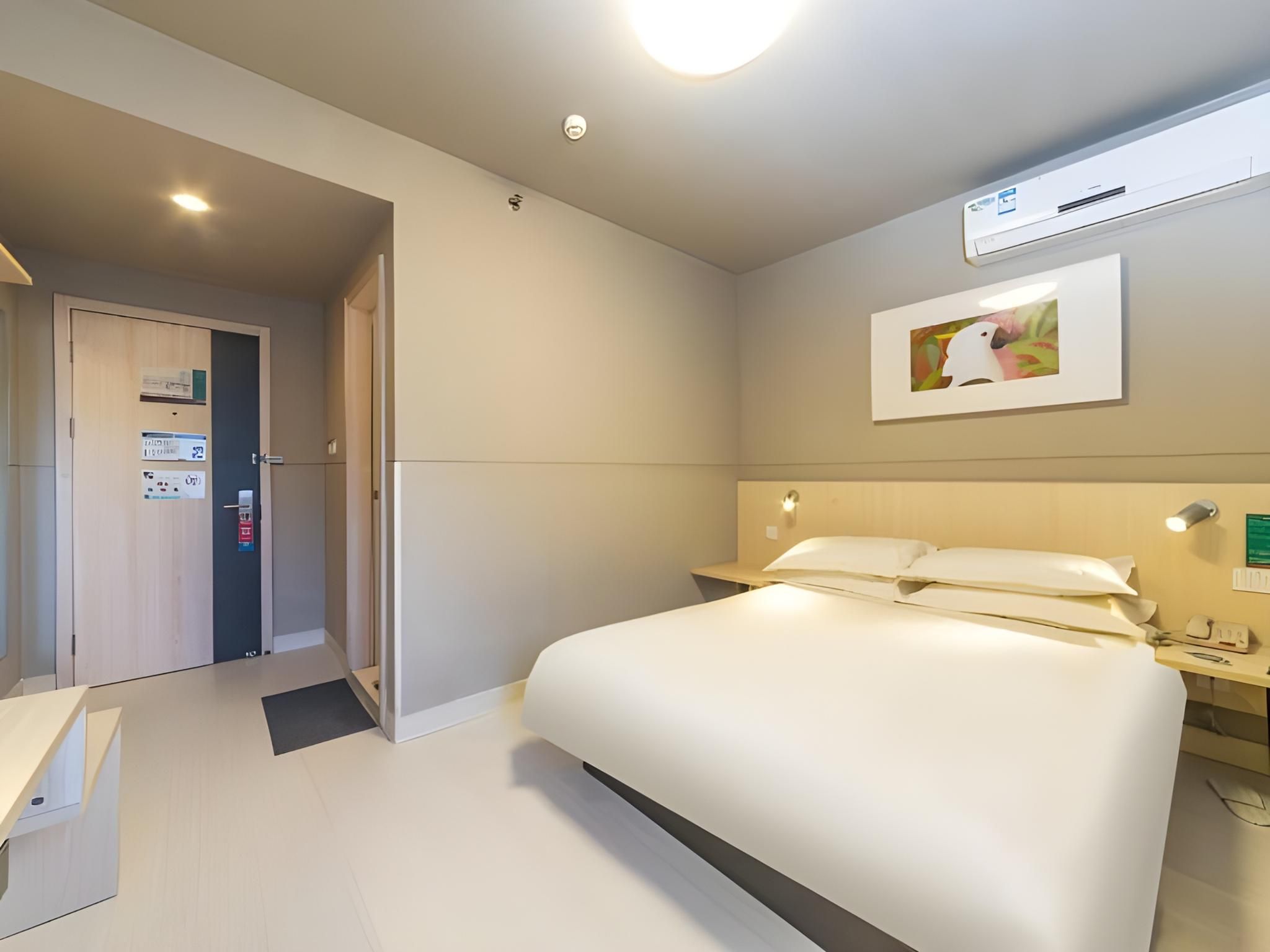WH - Standard Room