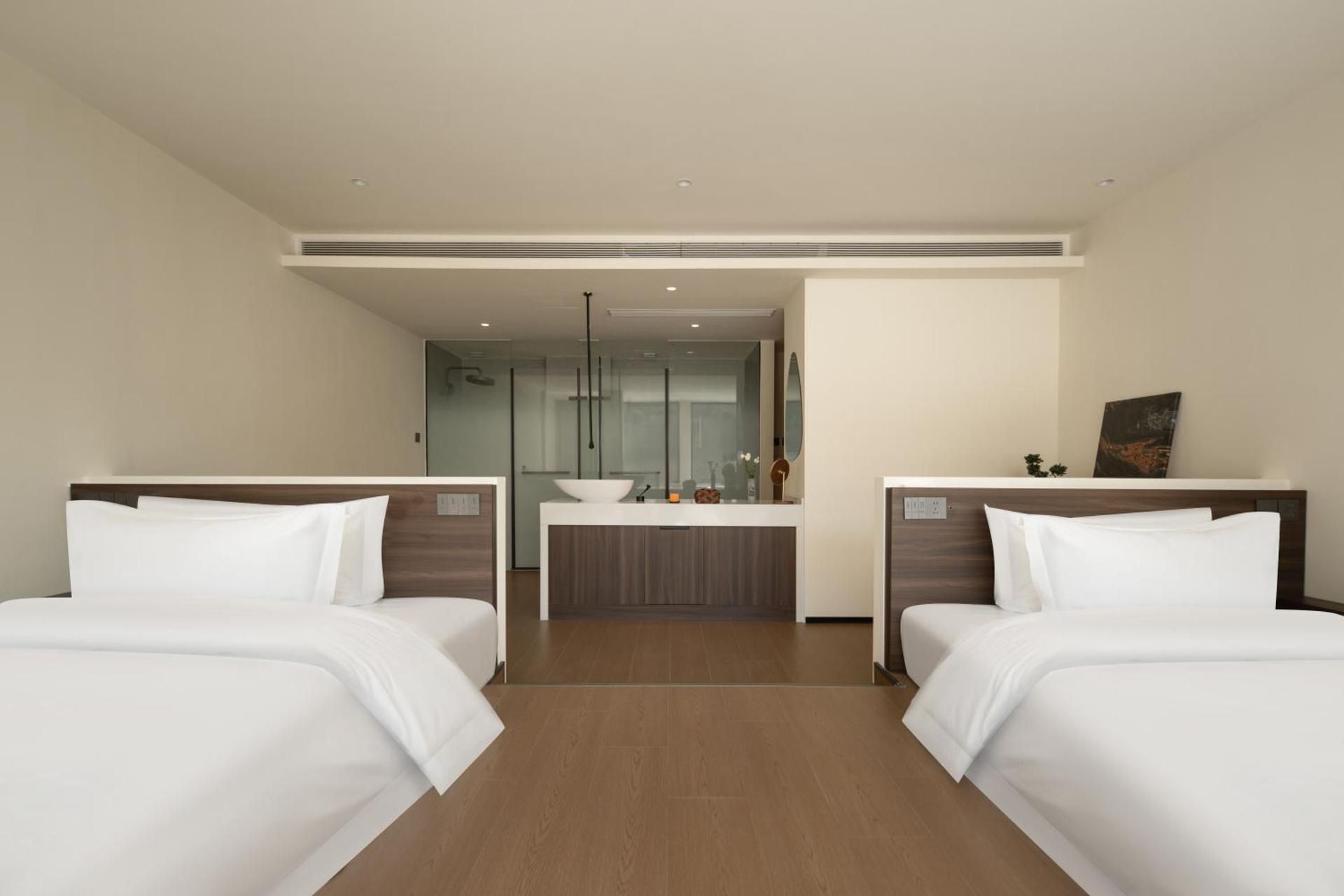 Economy Twin Room