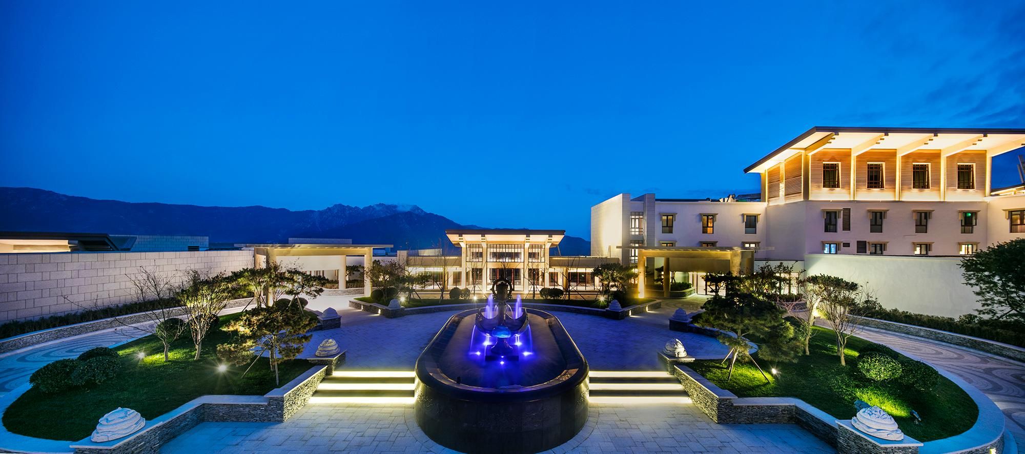 Banyan Tree Jiuzhaigou