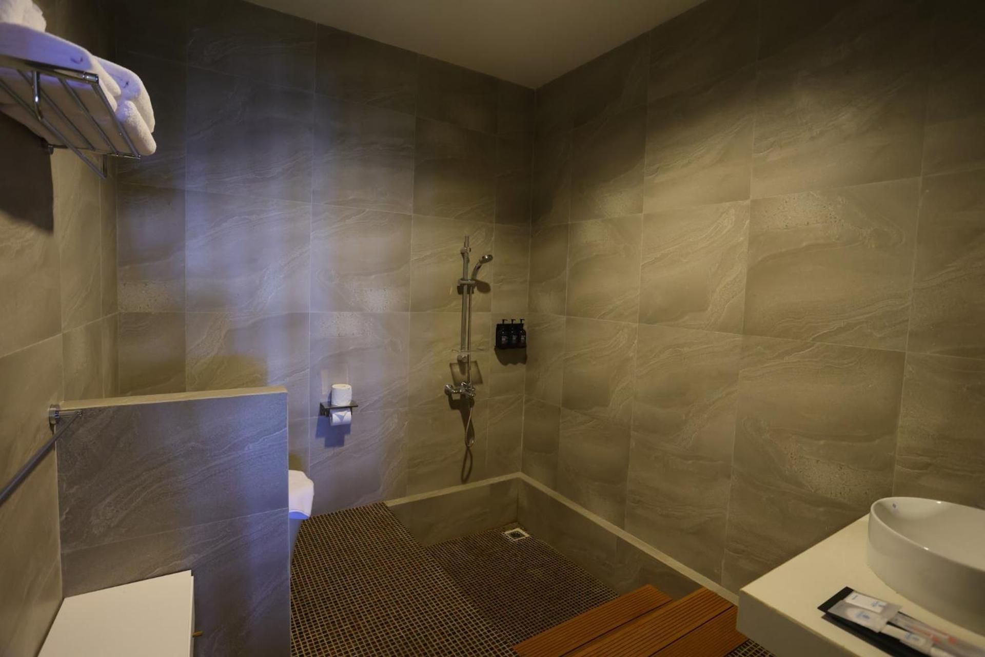 Double Room with Balcony and Sea View