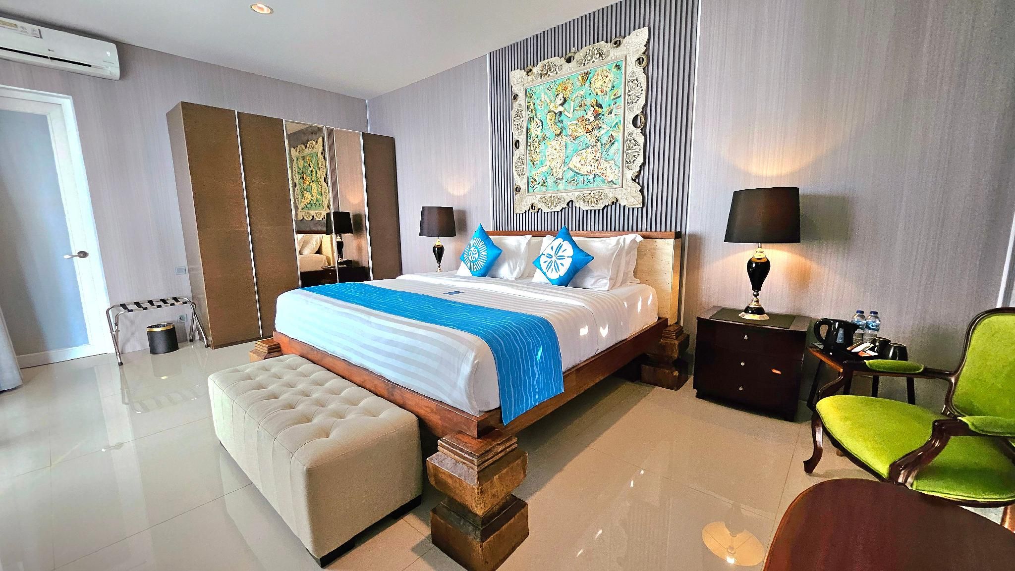 Pool View King Room