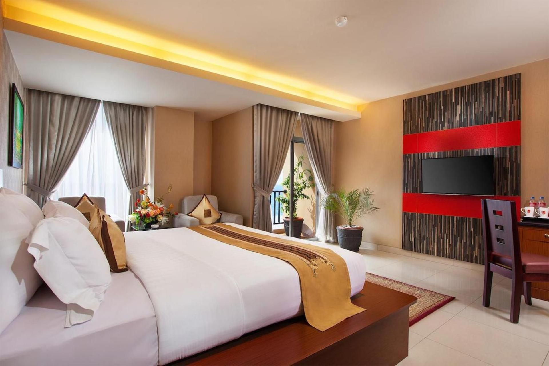 Lion Hotel & Plaza Manado Deluxe City View Double