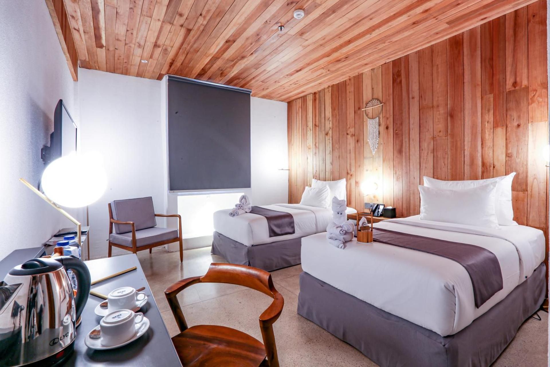 Deluxe Twin Room
