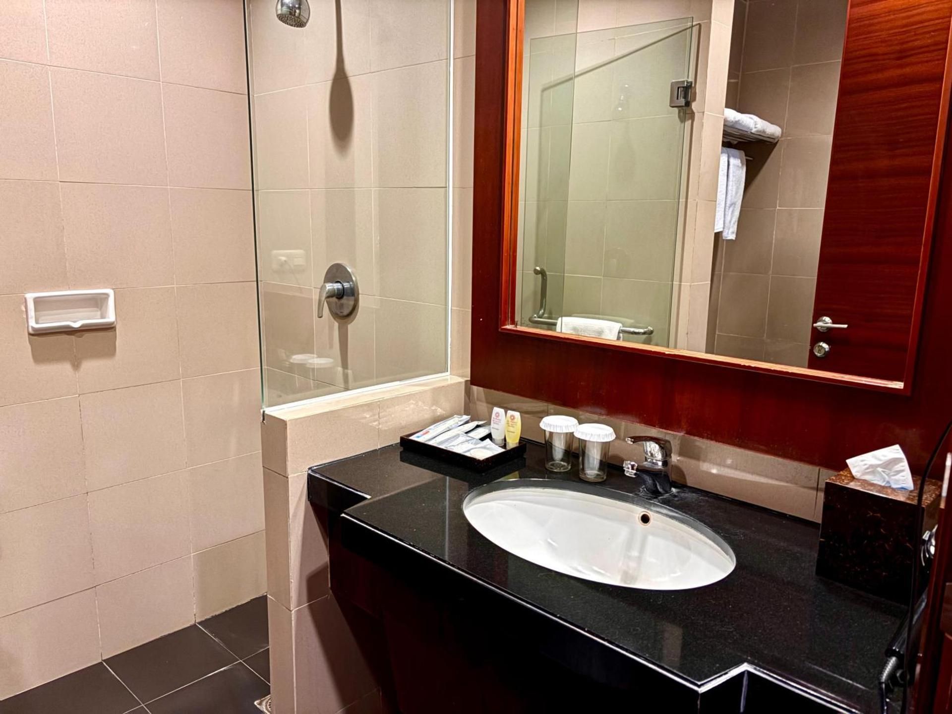 Manado Quality Hotel Junior Suite 2