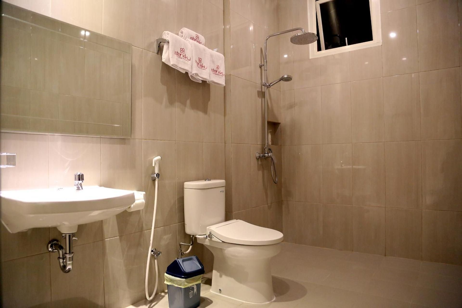 Executive Triple Room